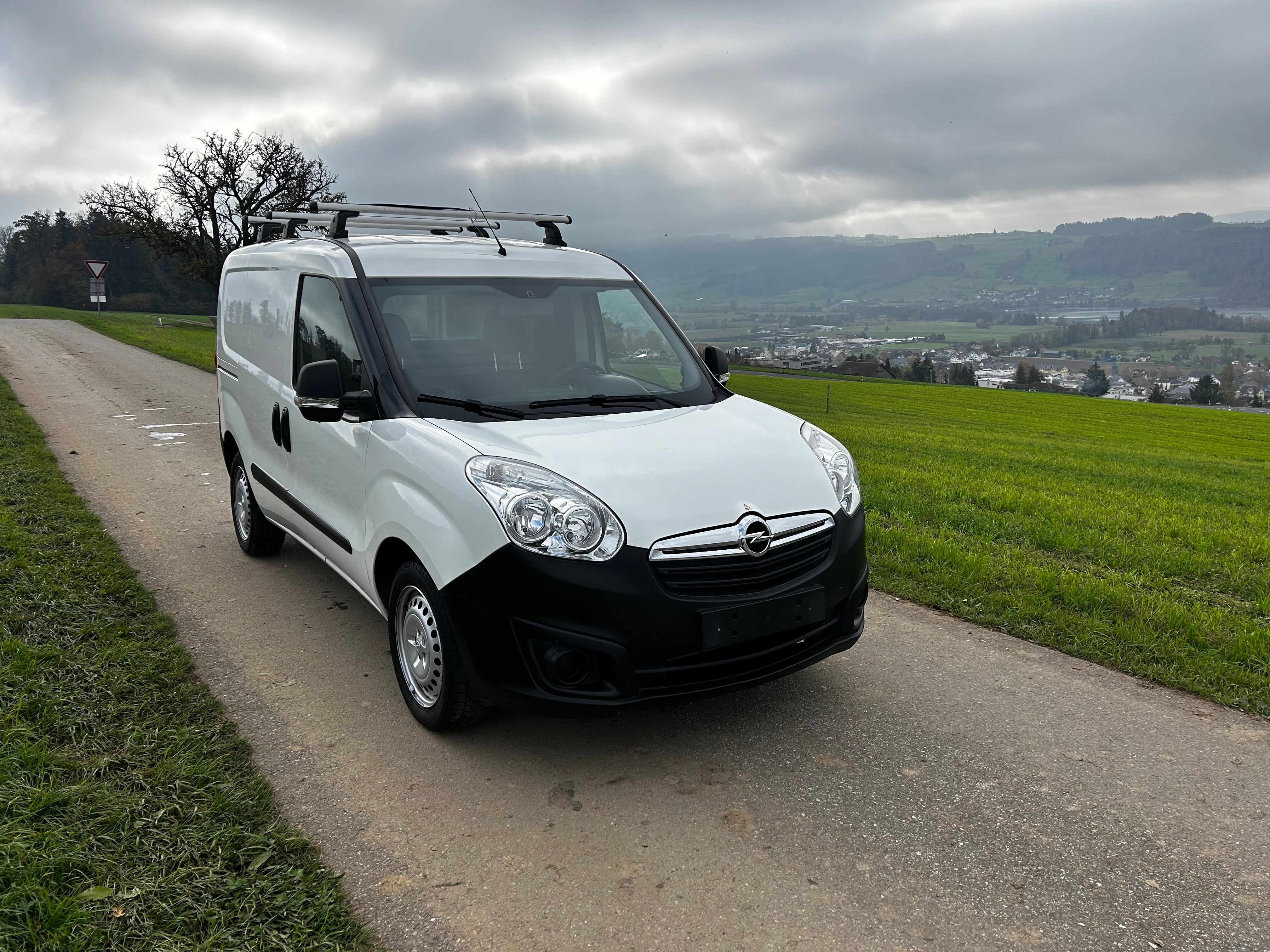 OPEL Combo 1.4i 2.2 L1H1