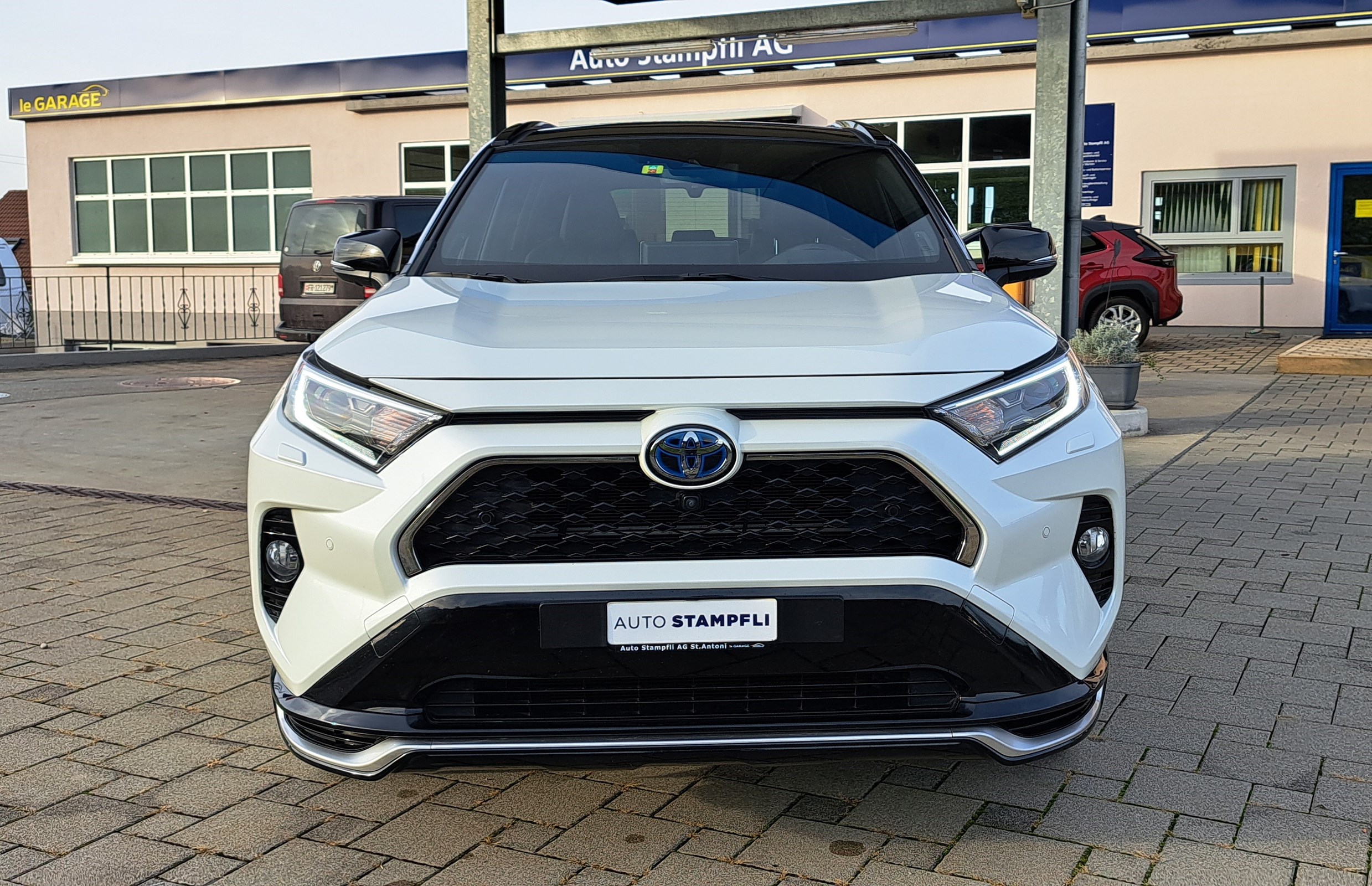 TOYOTA RAV-4 2.5 PHEV Platinum e-CVT 4WD