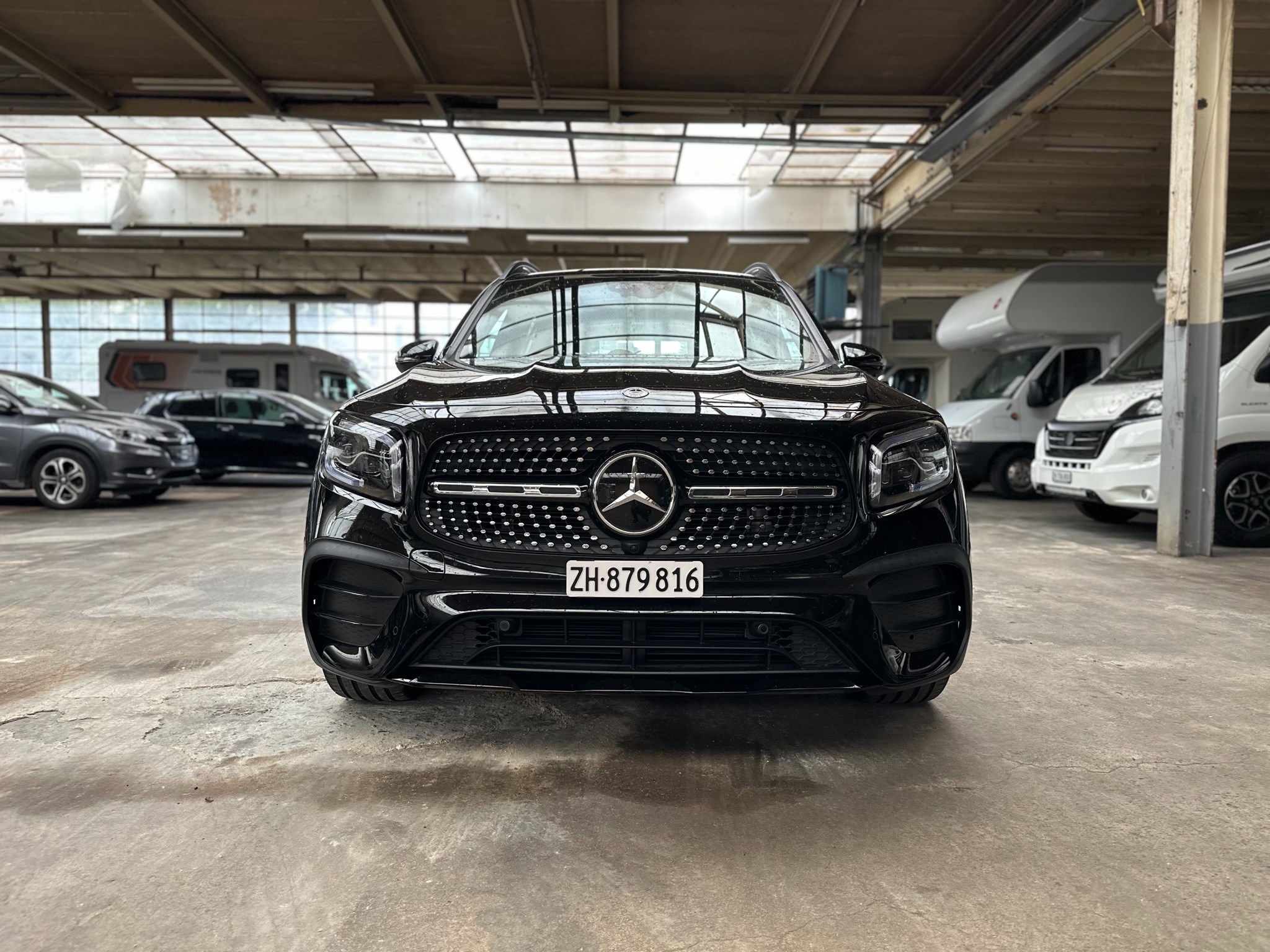 MERCEDES-BENZ GLB 220 d 4Matic AMG Line 8G-Tronic