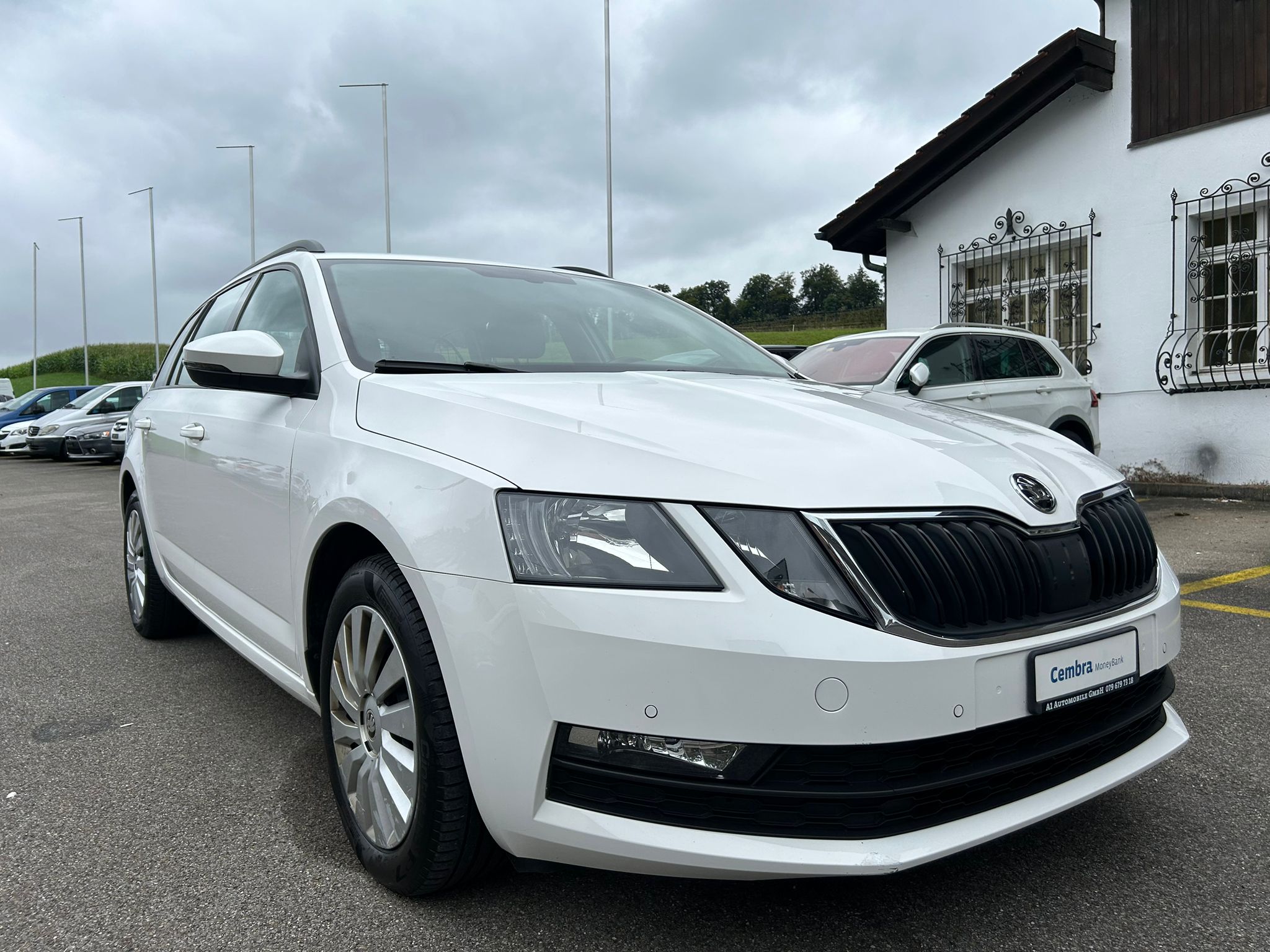 SKODA Octavia Combi 2.0 TDI Ambition DSG