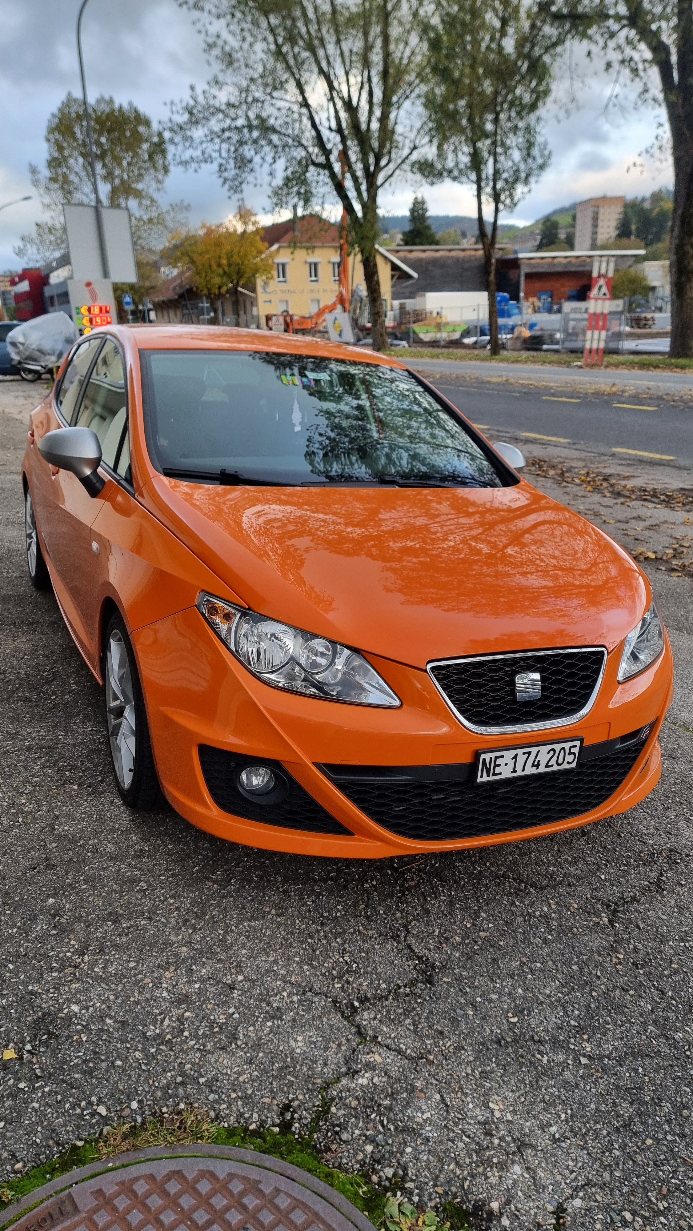 SEAT IBIZA