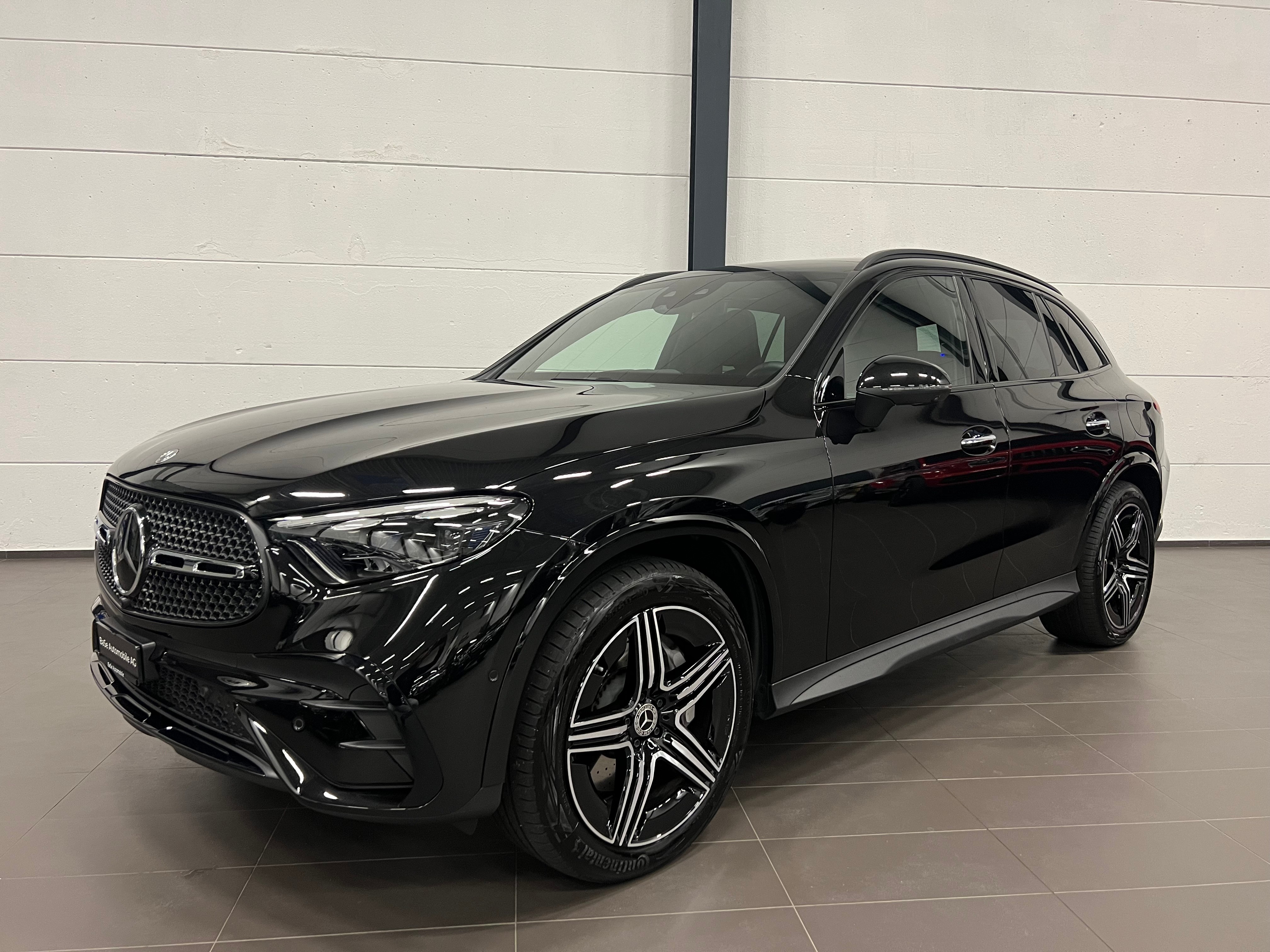 MERCEDES-BENZ GLC 300 e 4Matic 9G-Tronic AMG LINE