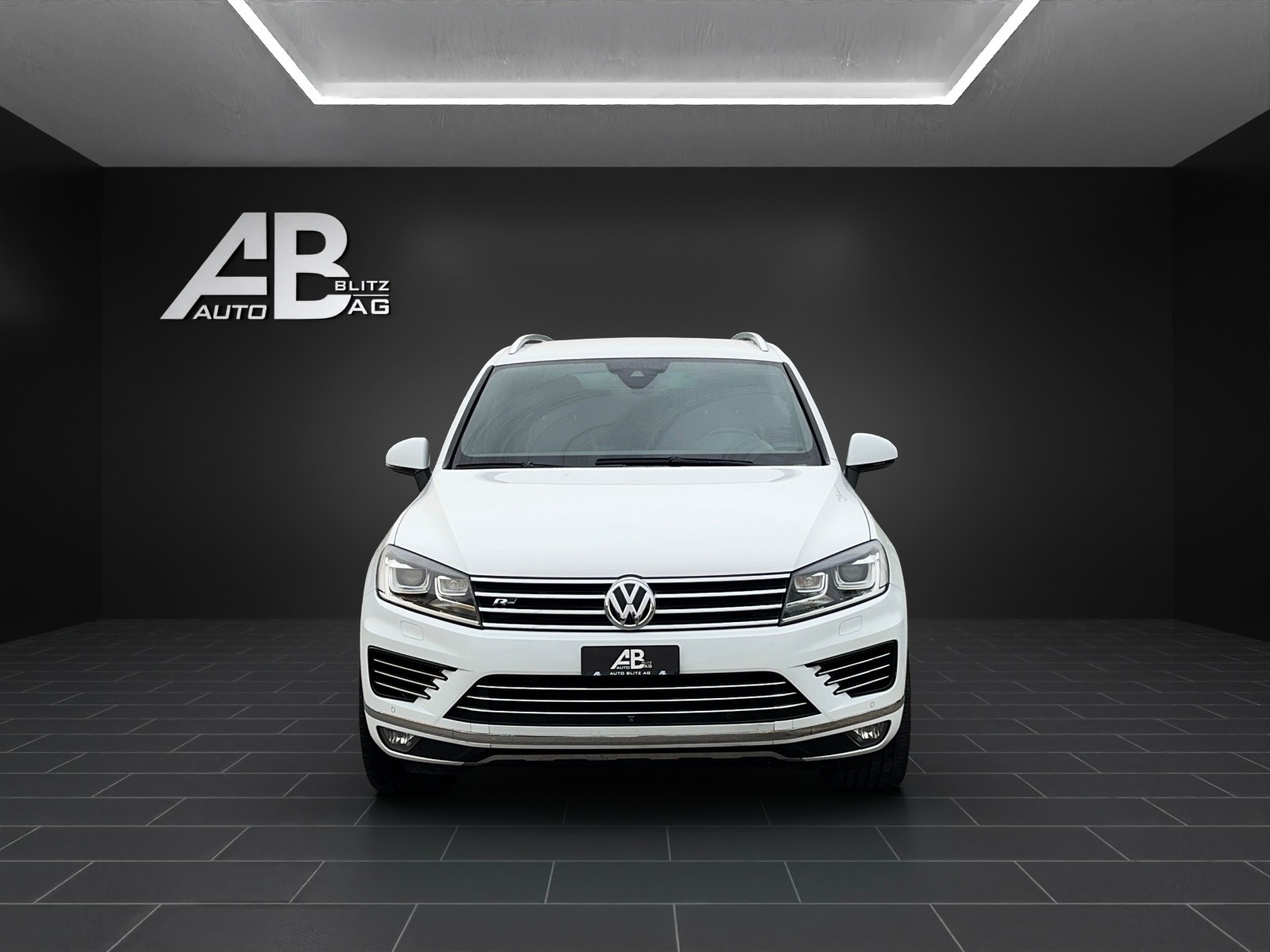 VW Touareg 3.0 TDI R-Line BlueMotion Technology Tiptronic