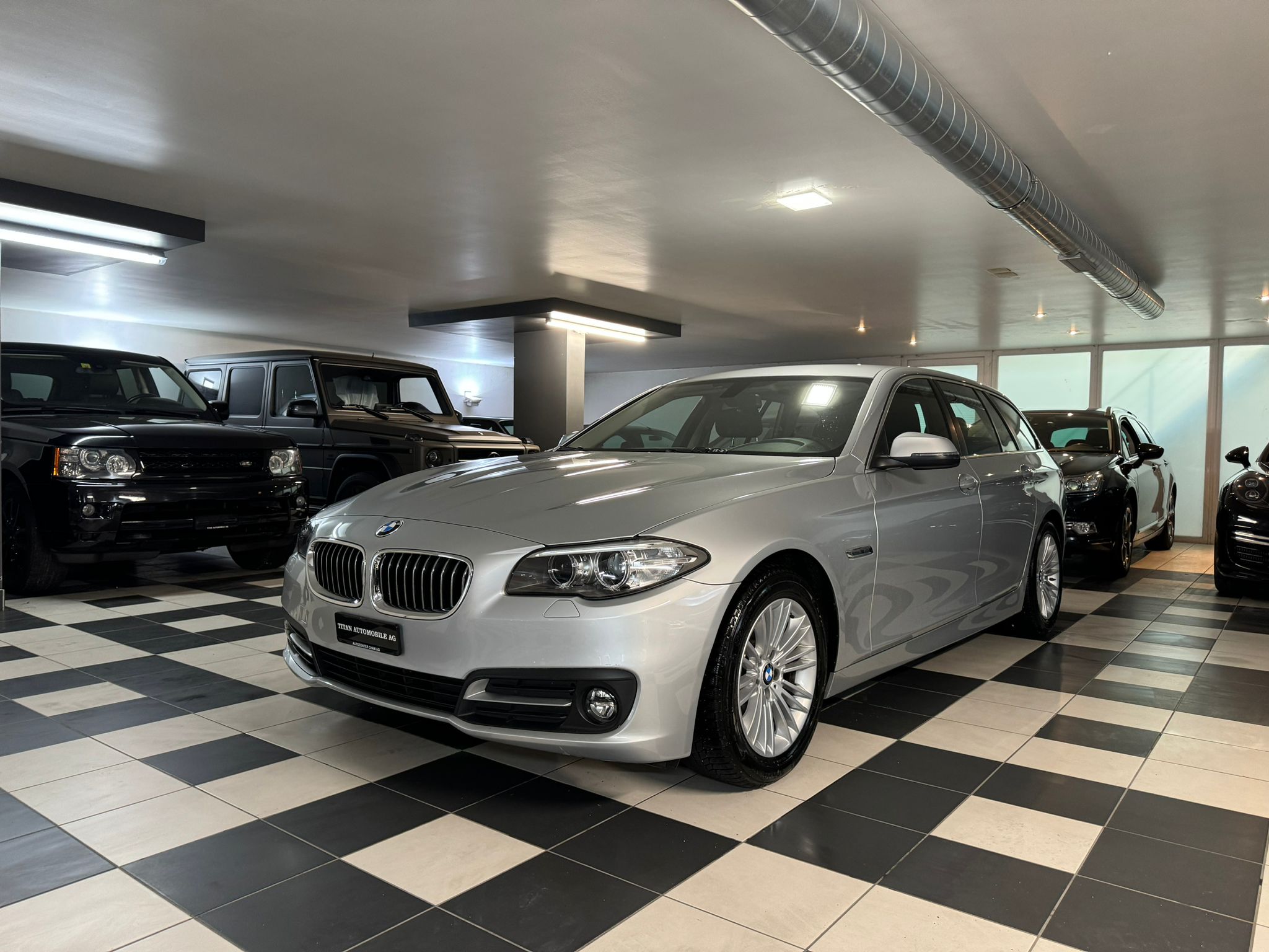 BMW 520d Touring xDrive Luxury Line Steptronic