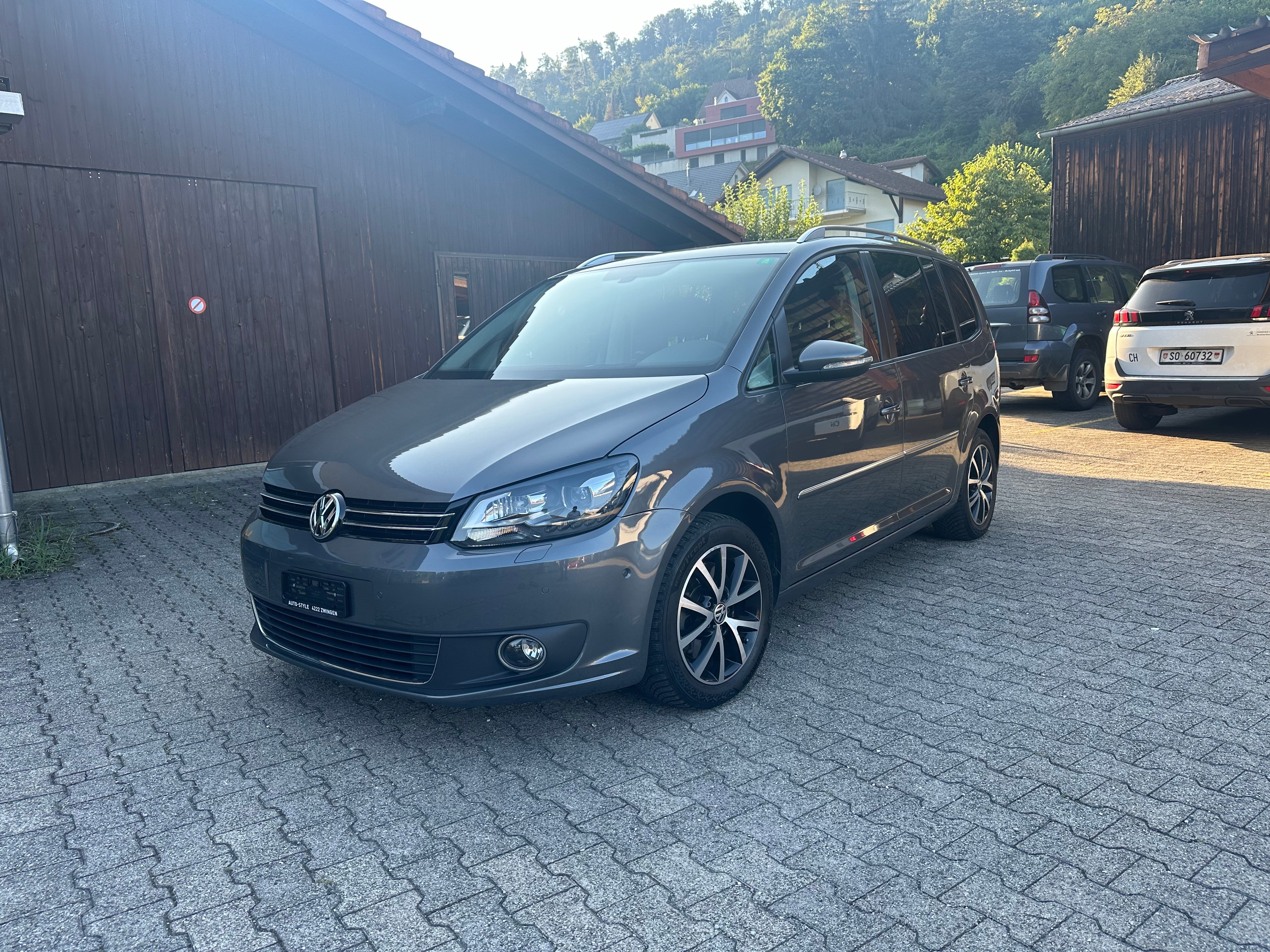 VW Touran 1.4 TSI Highline DSG