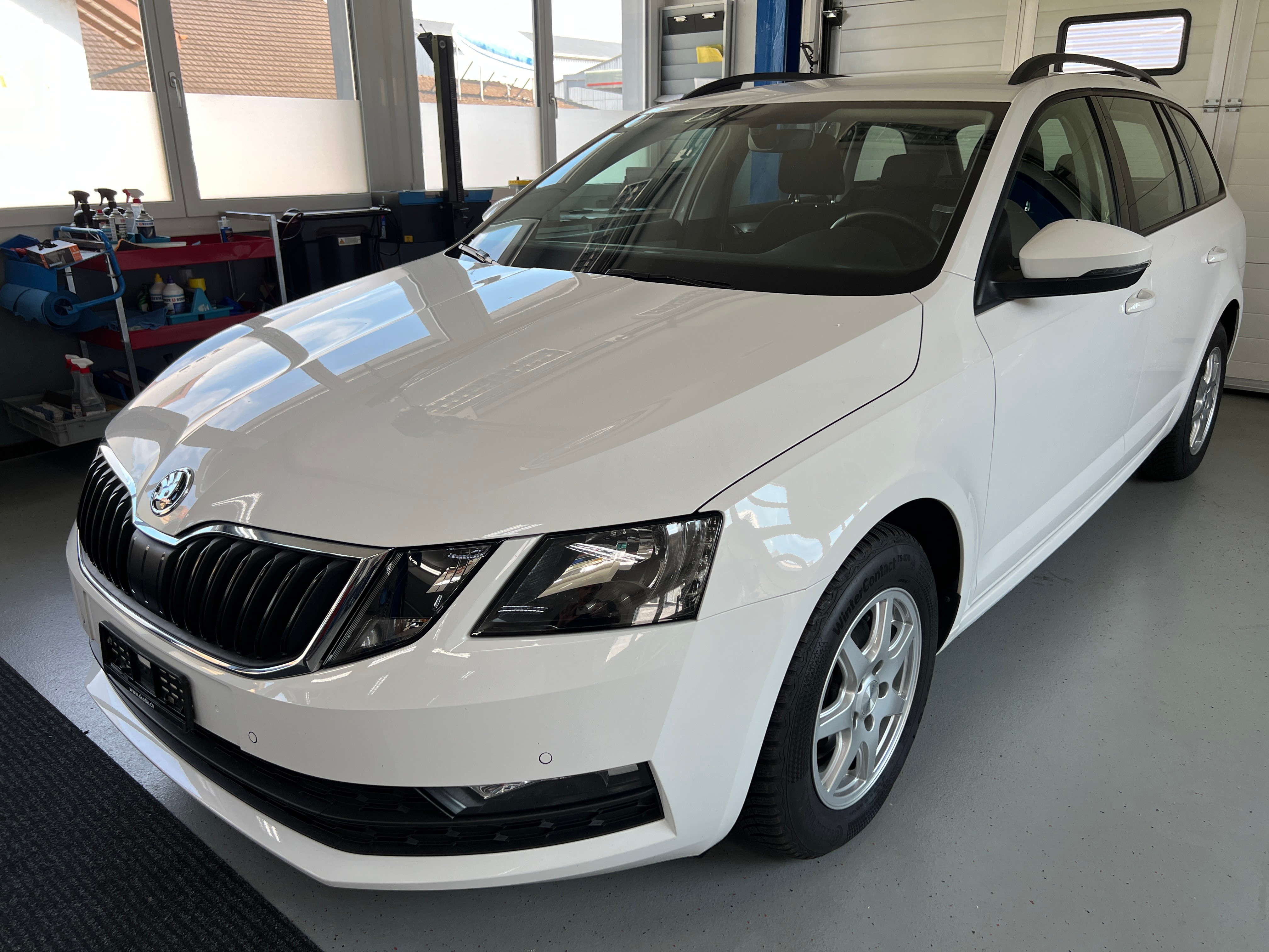 SKODA Octavia Combi 2.0 TDI Ambition DSG