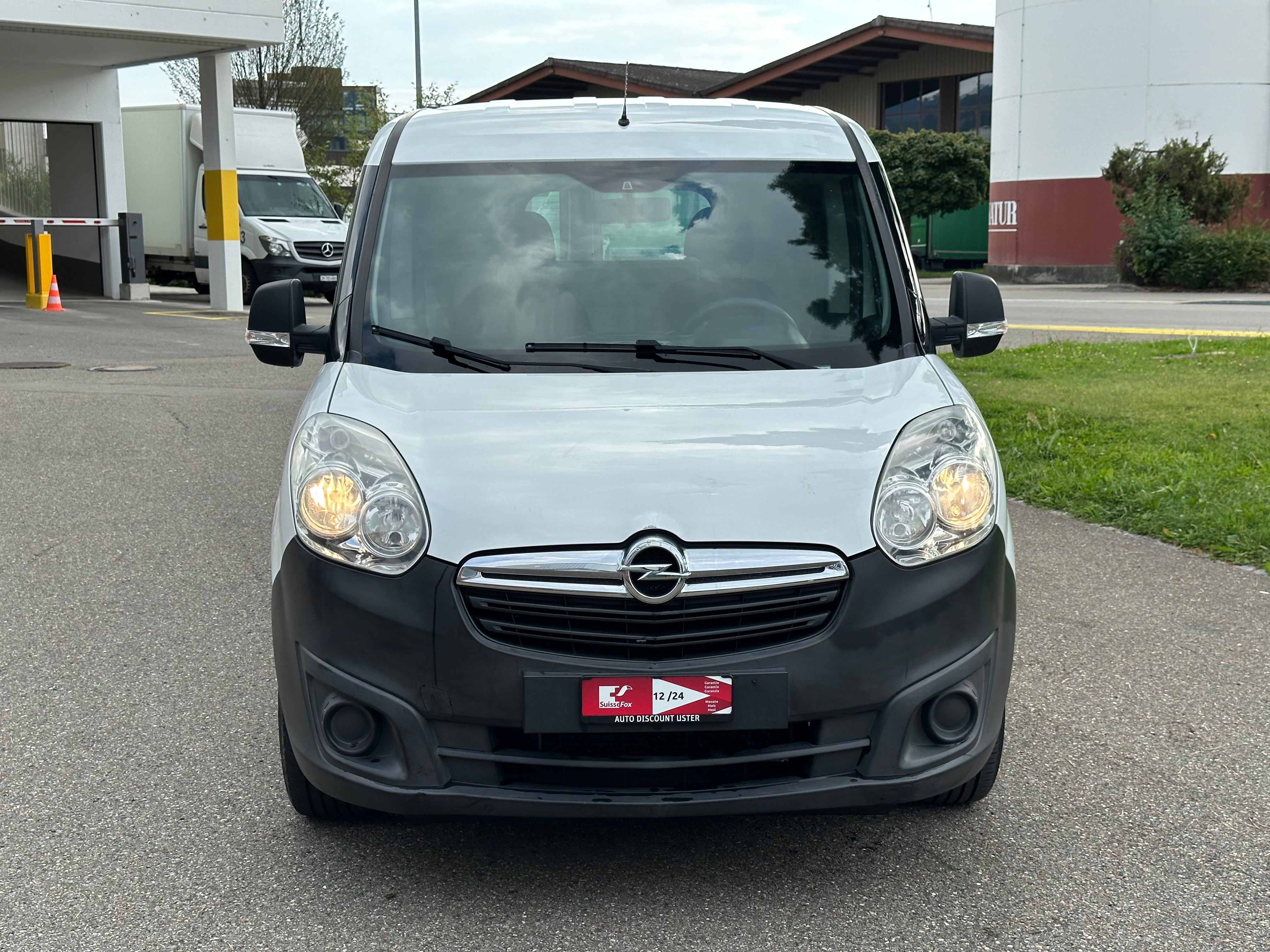 OPEL Combo 1.4i 2.4 L1H1