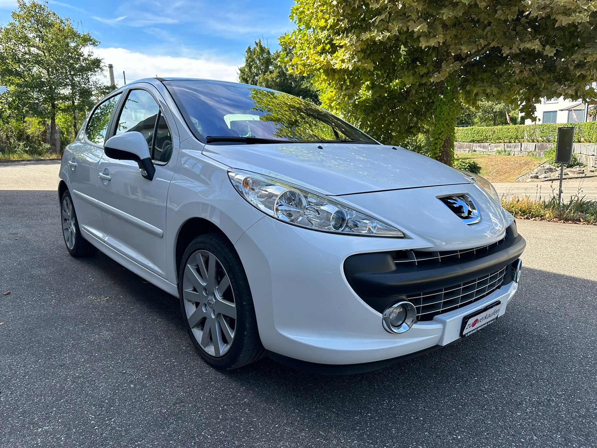 PEUGEOT 207 1.6 16V Turbo Sport