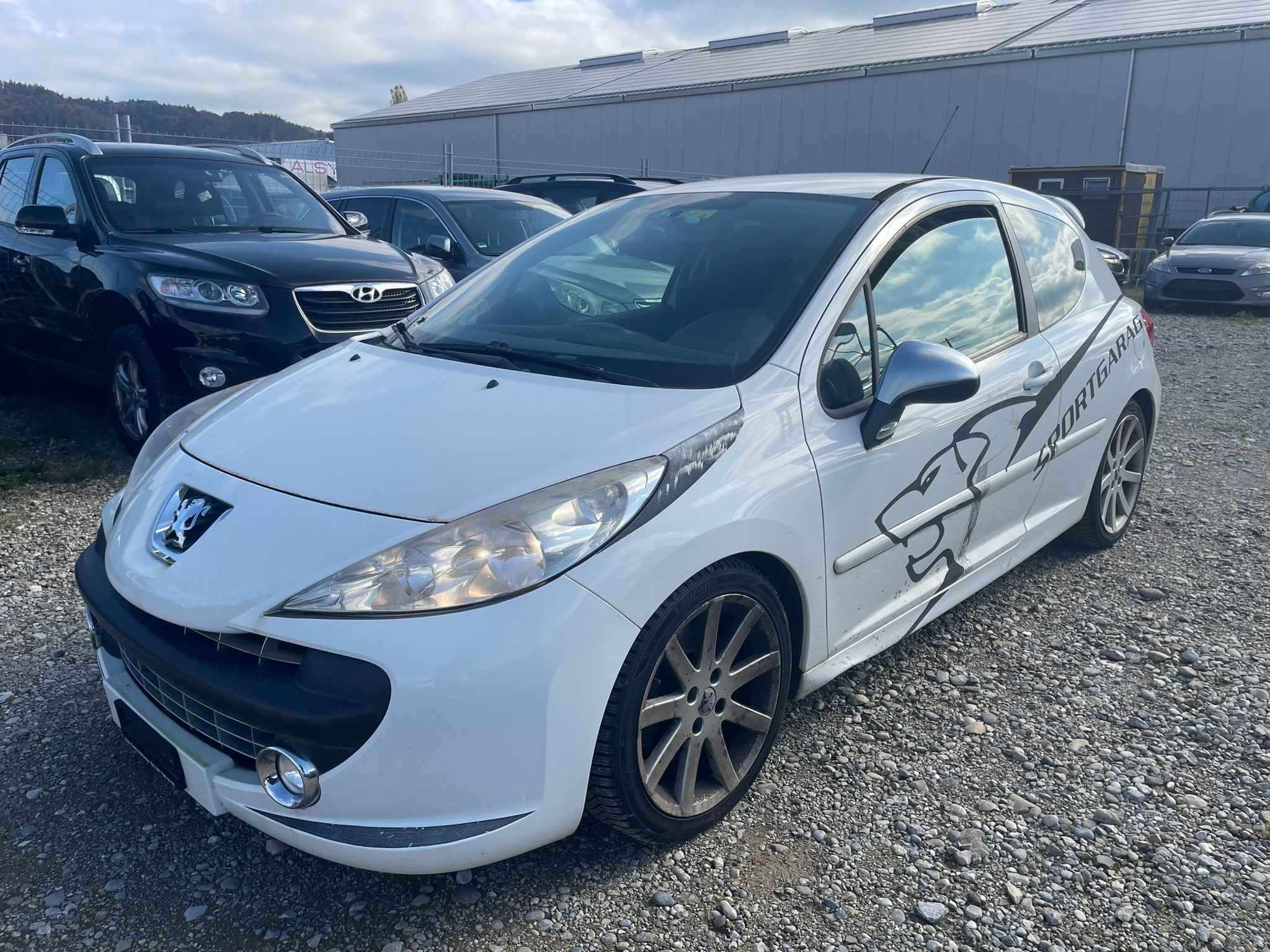 PEUGEOT 207 1.6 16V Turbo GTi