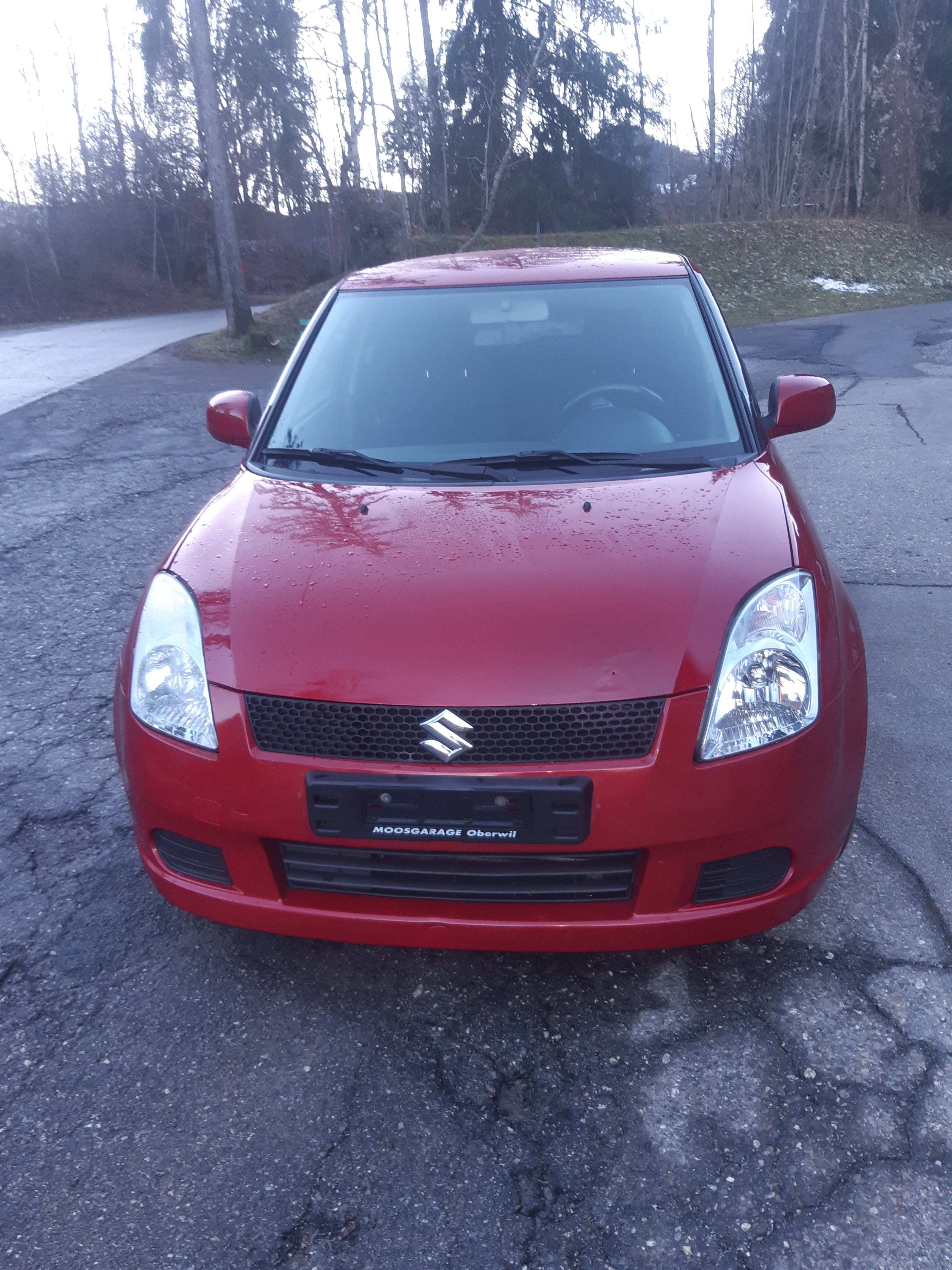 SUZUKI Swift 1.3i 16V GL