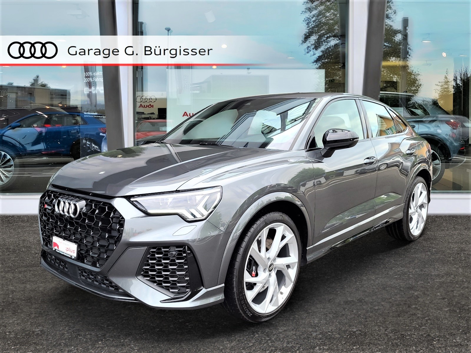 AUDI RS Q3 Sportback quattro S tronic Daytonagrau Perleffekt