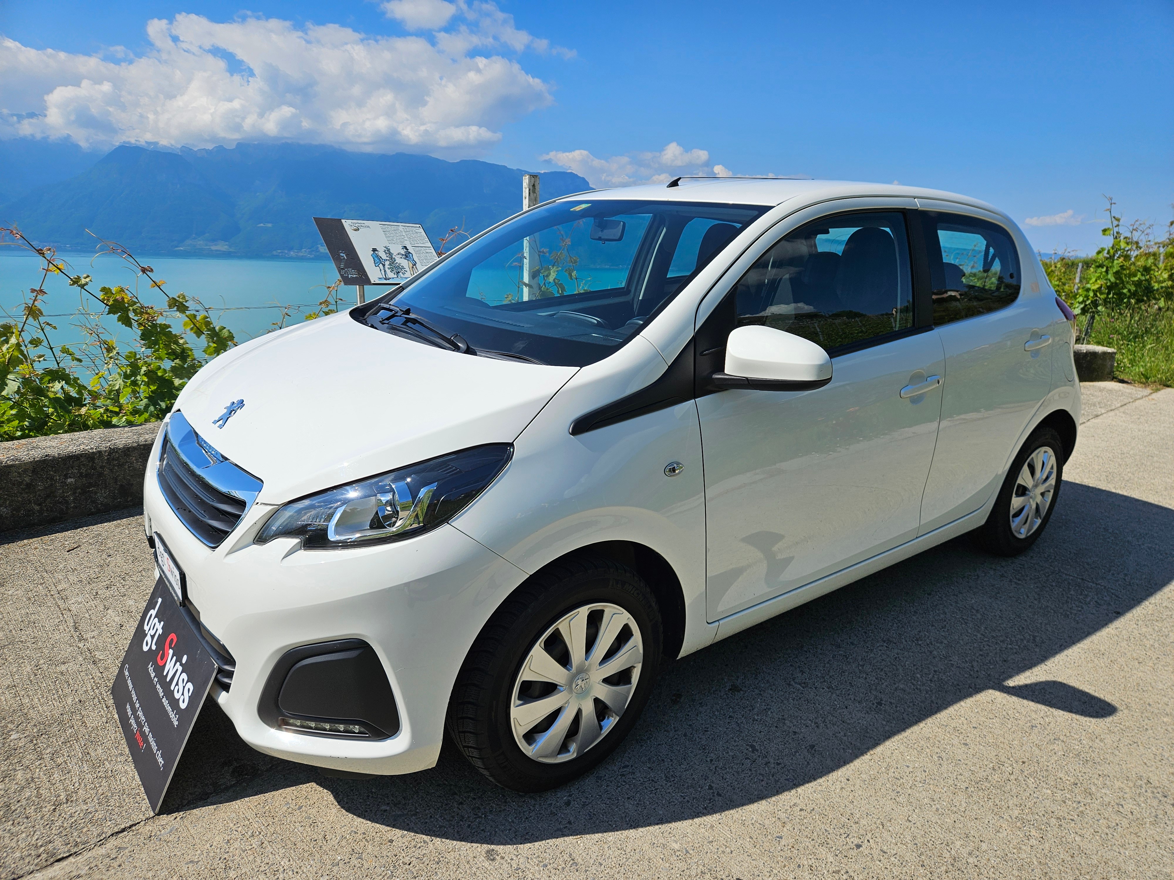 PEUGEOT 108 1.0 VTi Active Top ETG