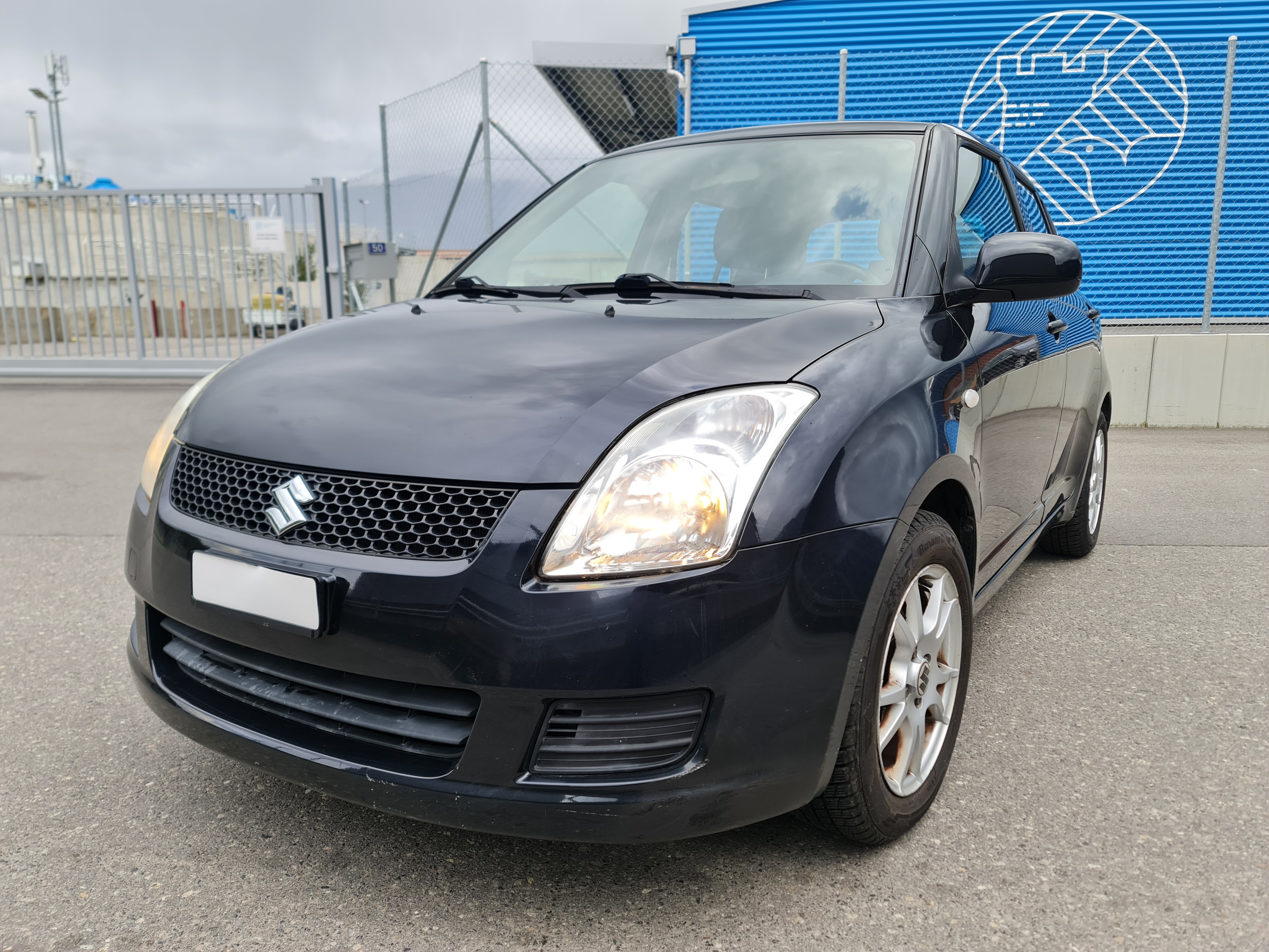 SUZUKI Swift 1.3i 16V GL Top