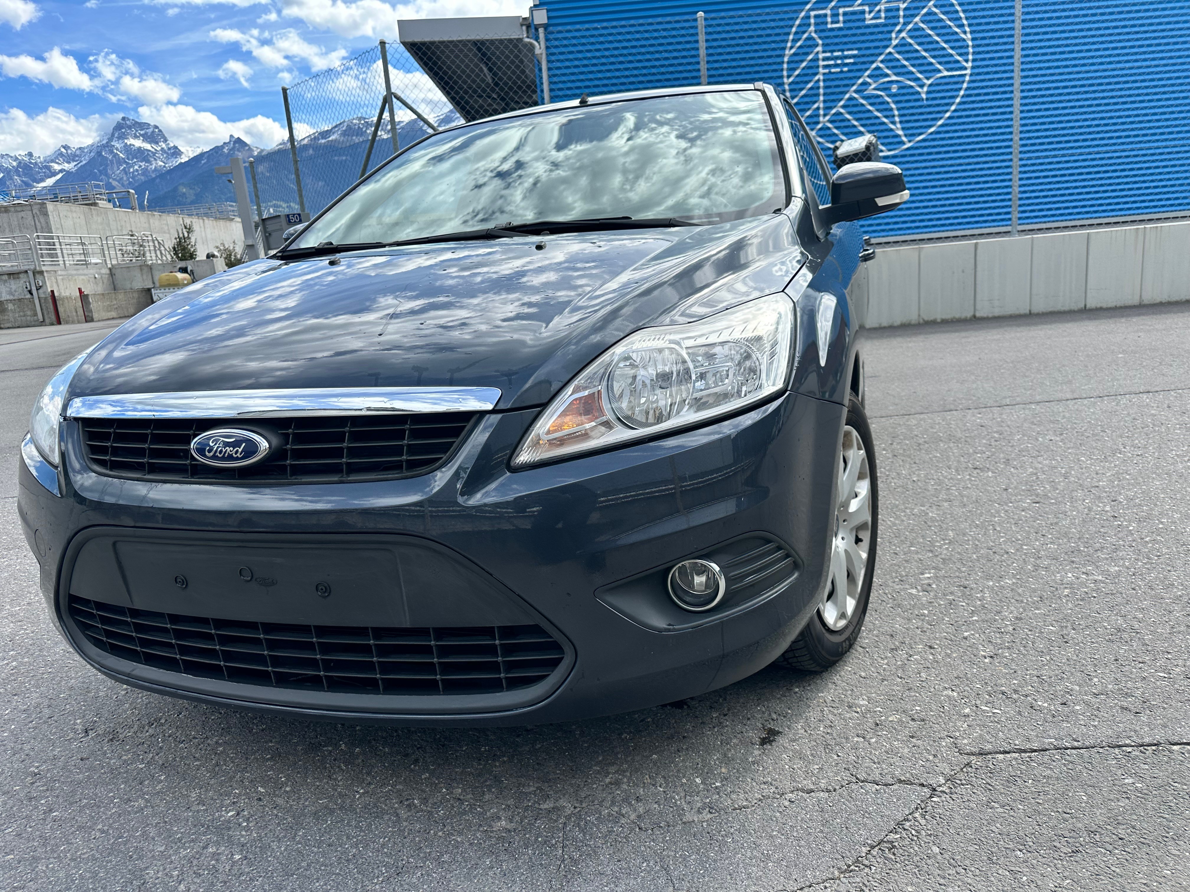 FORD Focus 2.0i Carving Automatic