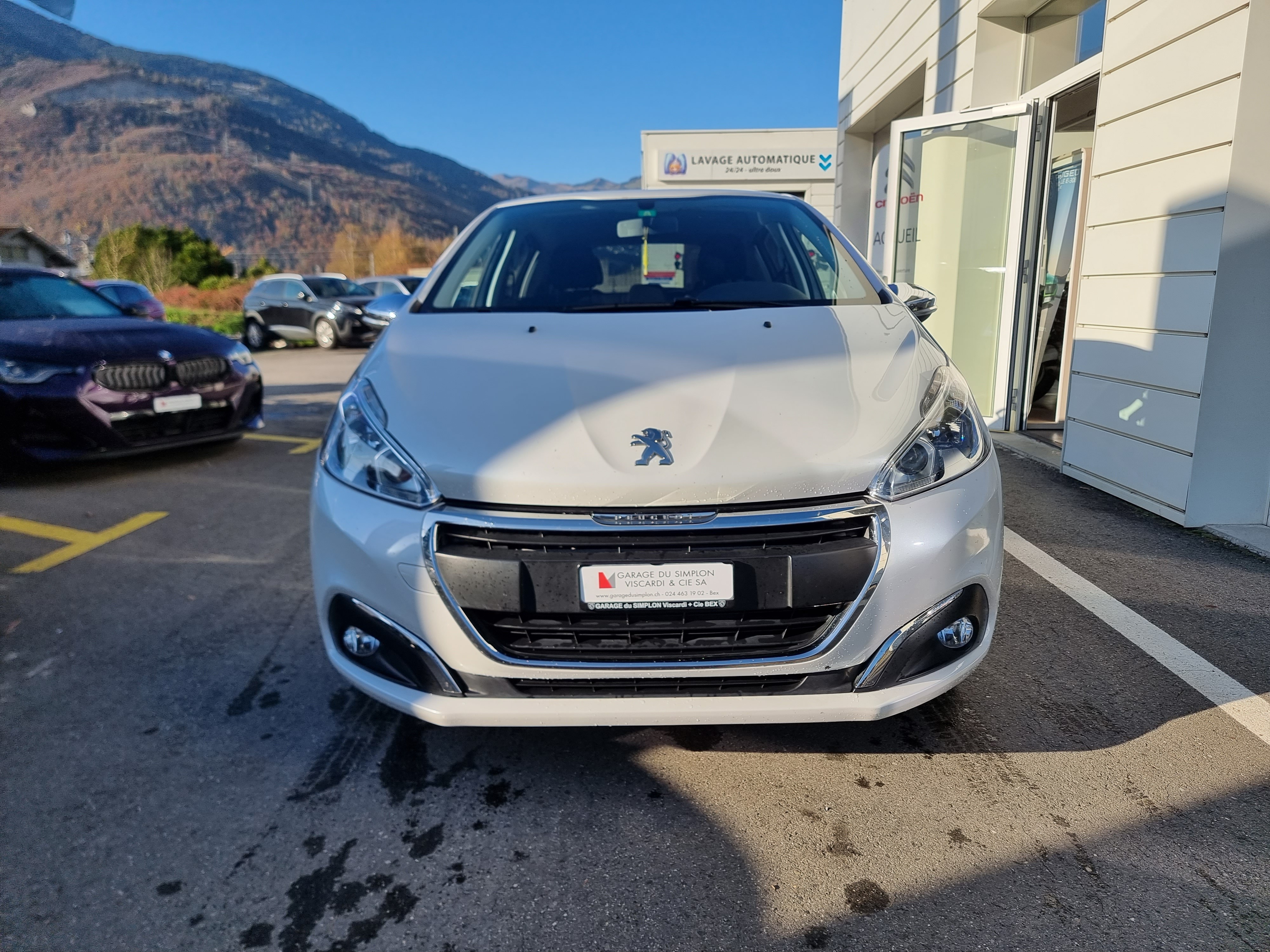 PEUGEOT 208 1.2 PureTech Style