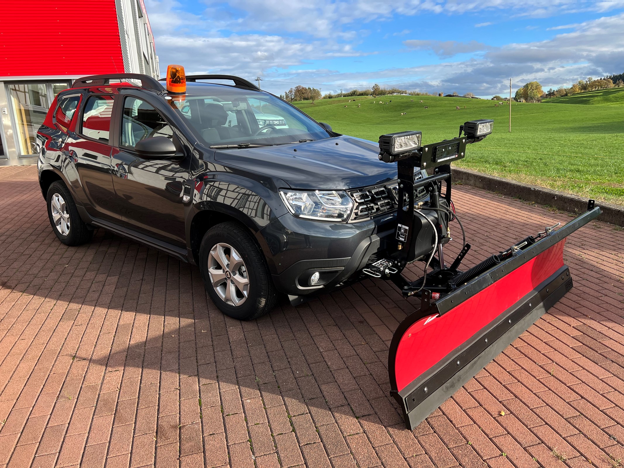 DACIA Duster dCi 115 Comfort 4x4 Winterdienst Schneepflug