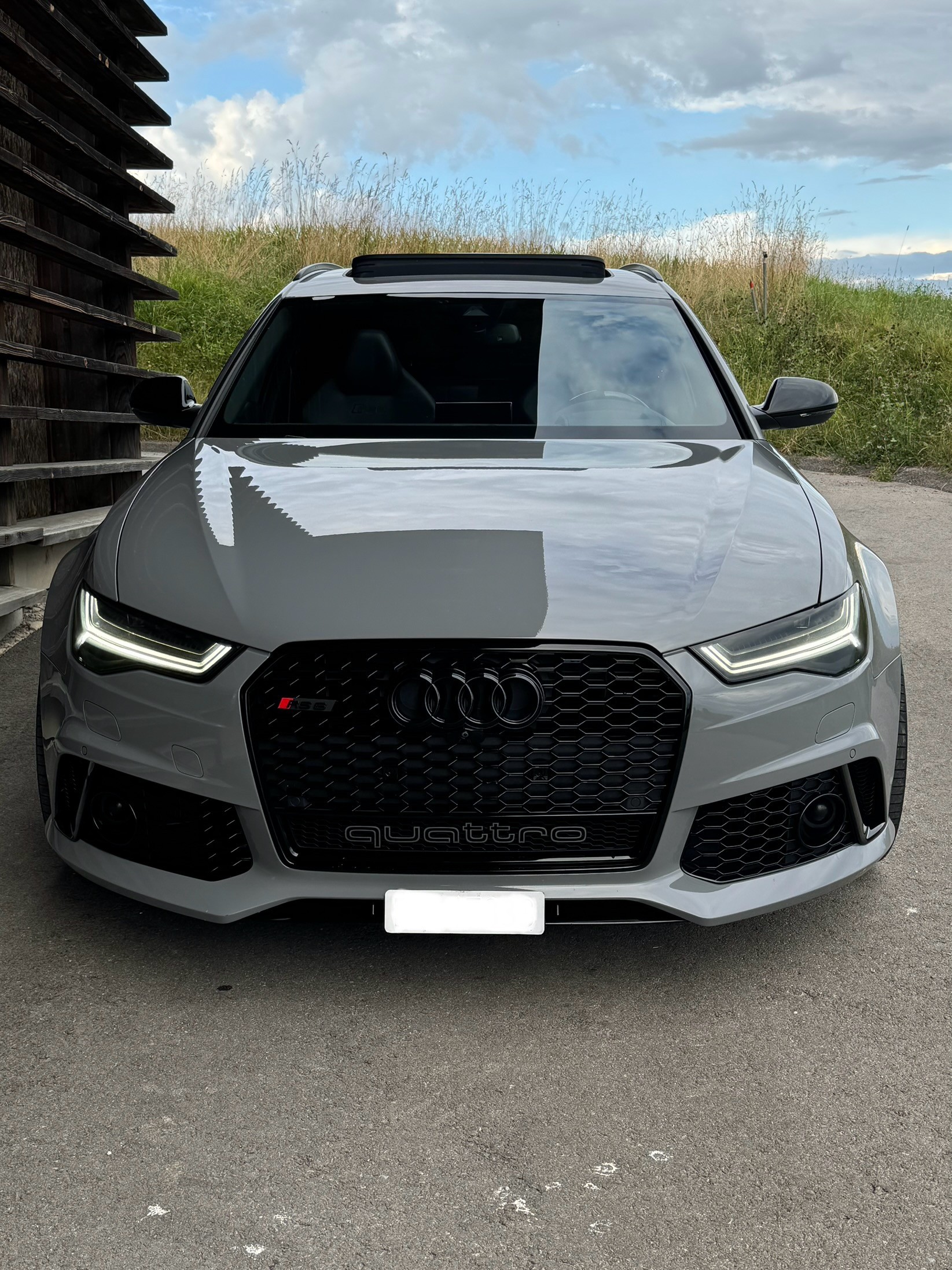 AUDI RS6 Avant 4.0 TFSI V8 performance quattro Nardo grey