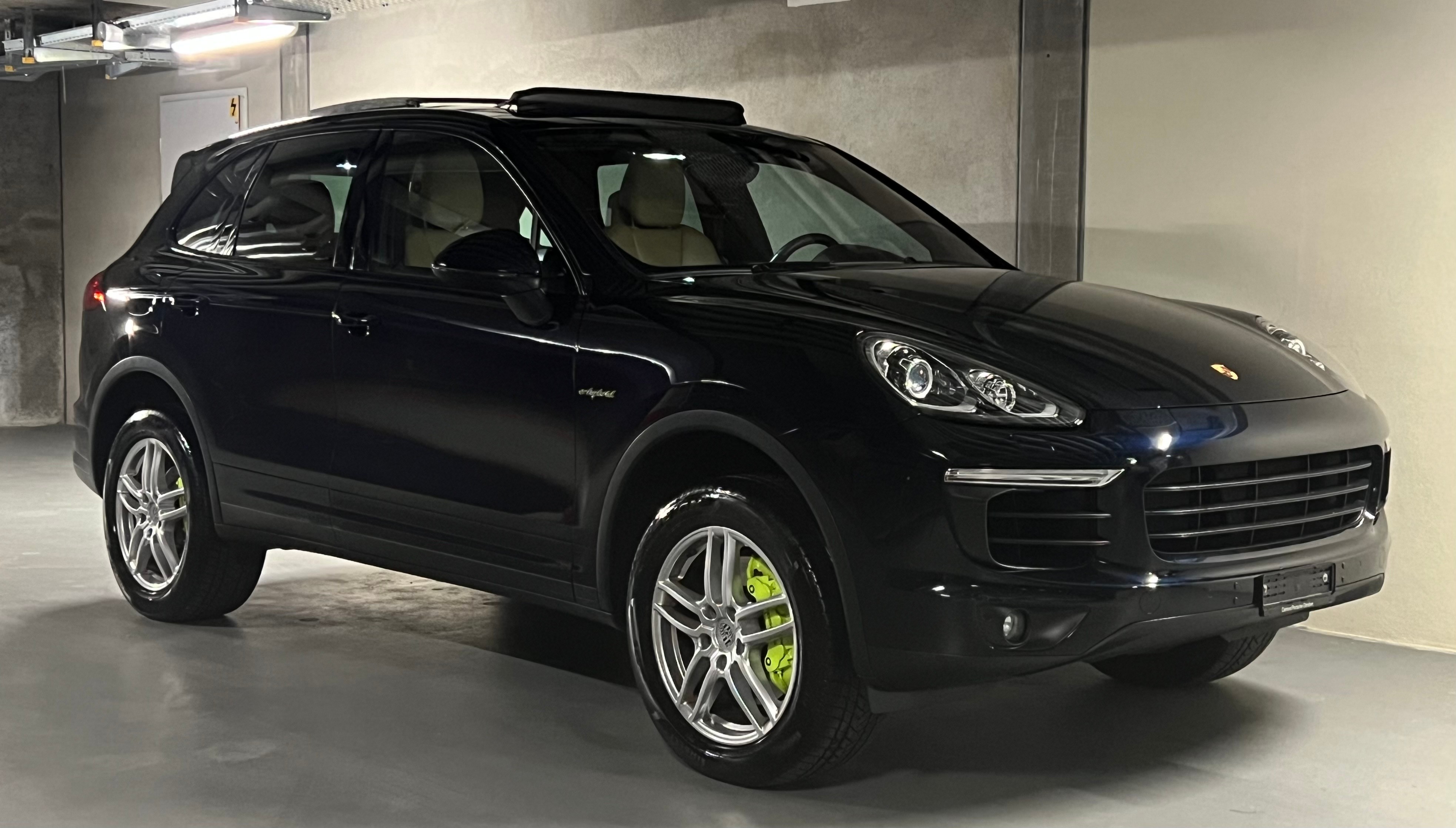 PORSCHE Cayenne S E-Hybrid