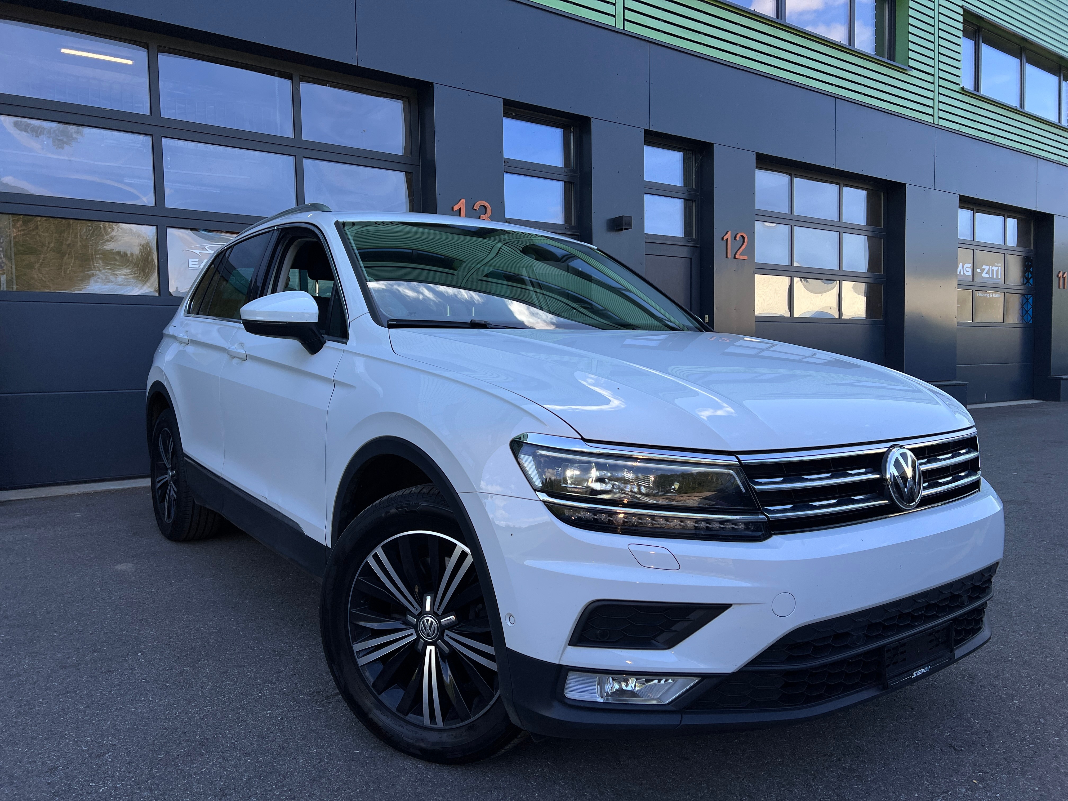 VW Tiguan 2.0TSI Sound 4Motion