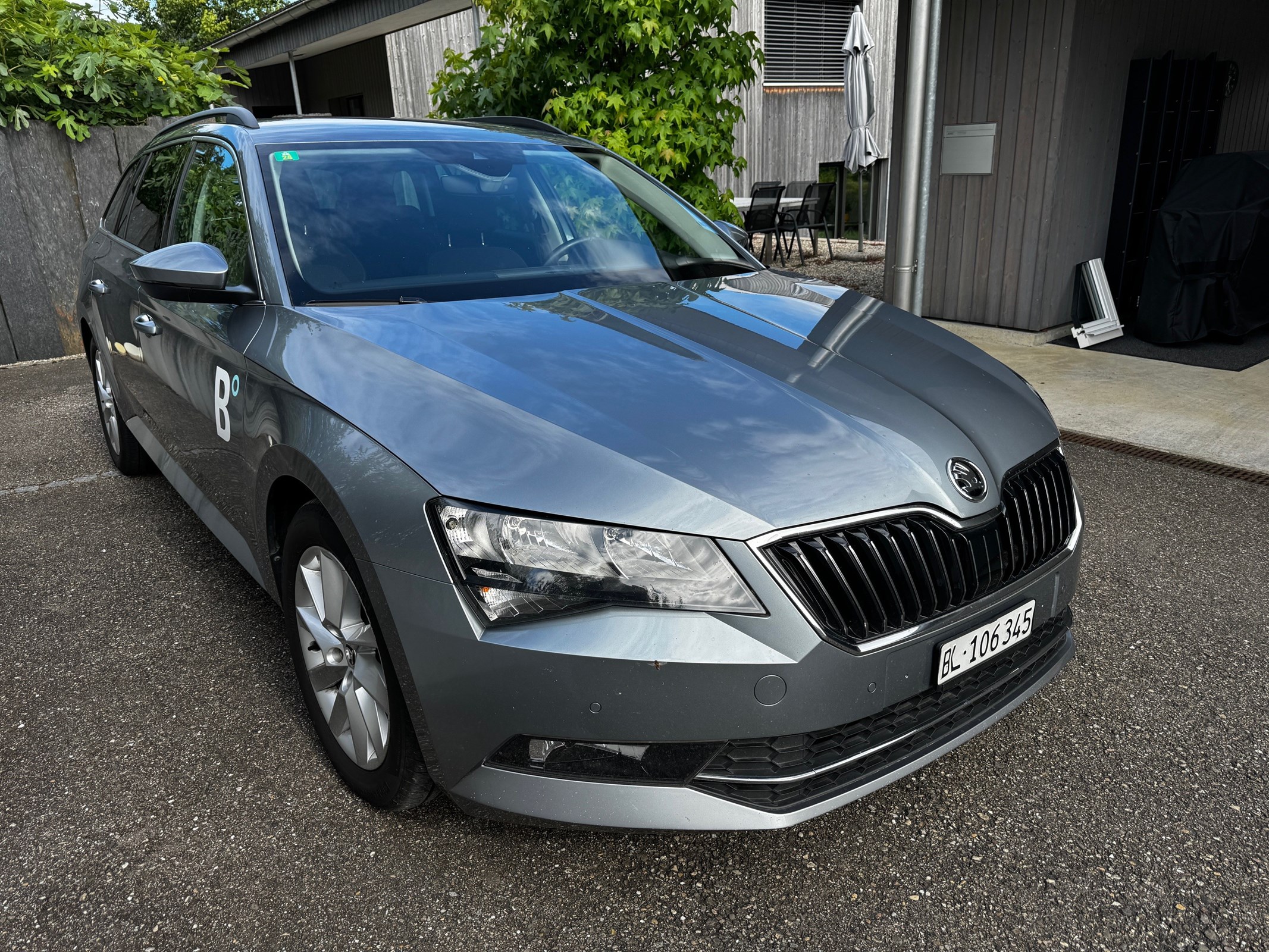 SKODA SUPERB Ambition DSG (190 PS)