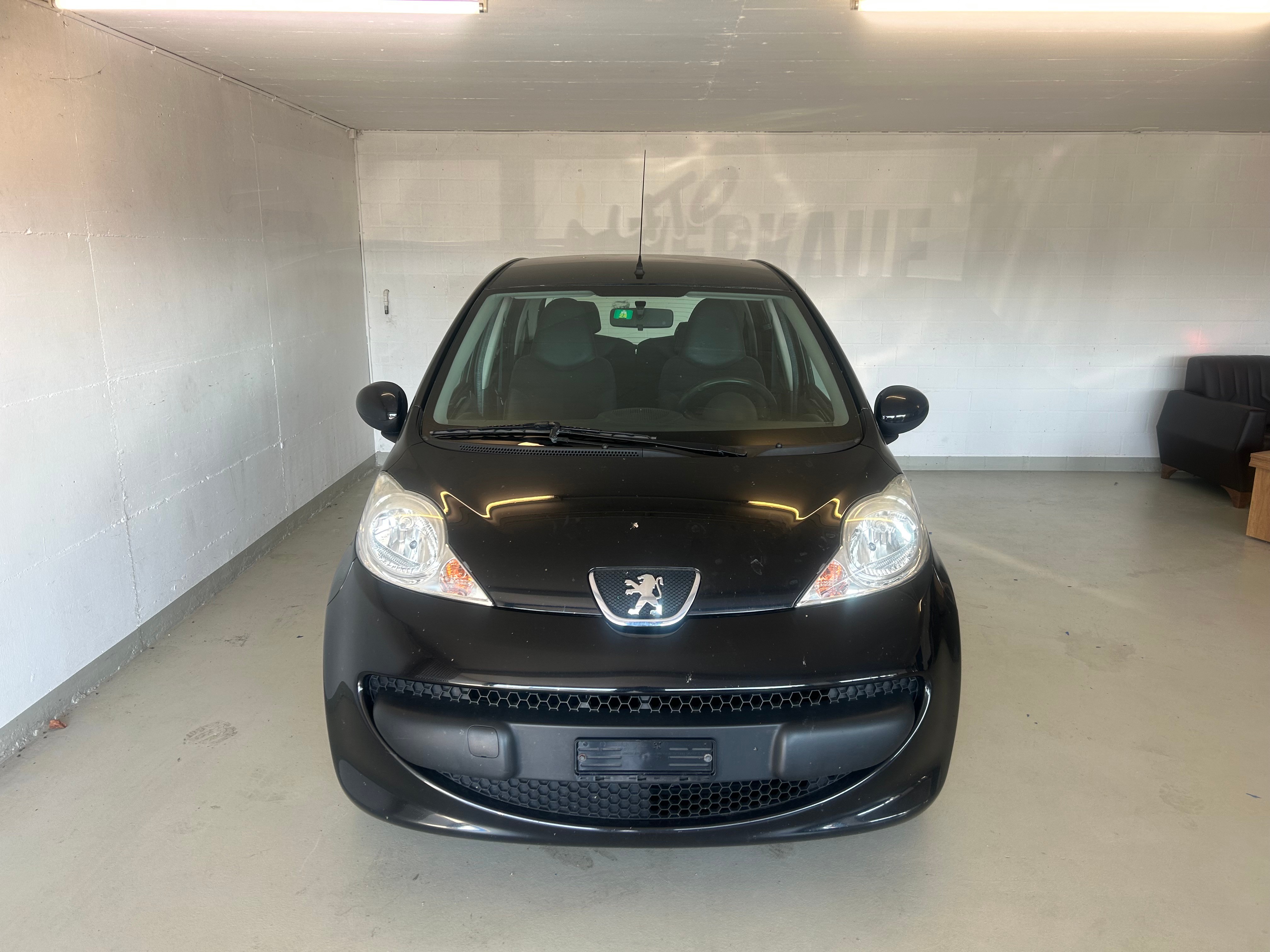 PEUGEOT 107 1.0 Urban