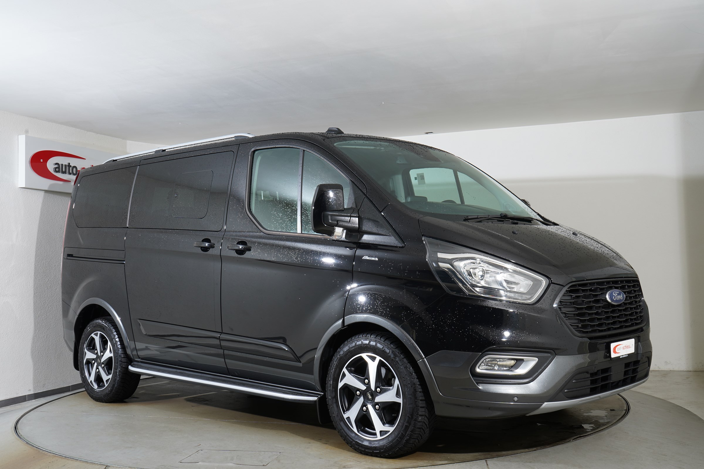 FORD TOURNEO CUSTOM 320 L1H1 Active A 8PL