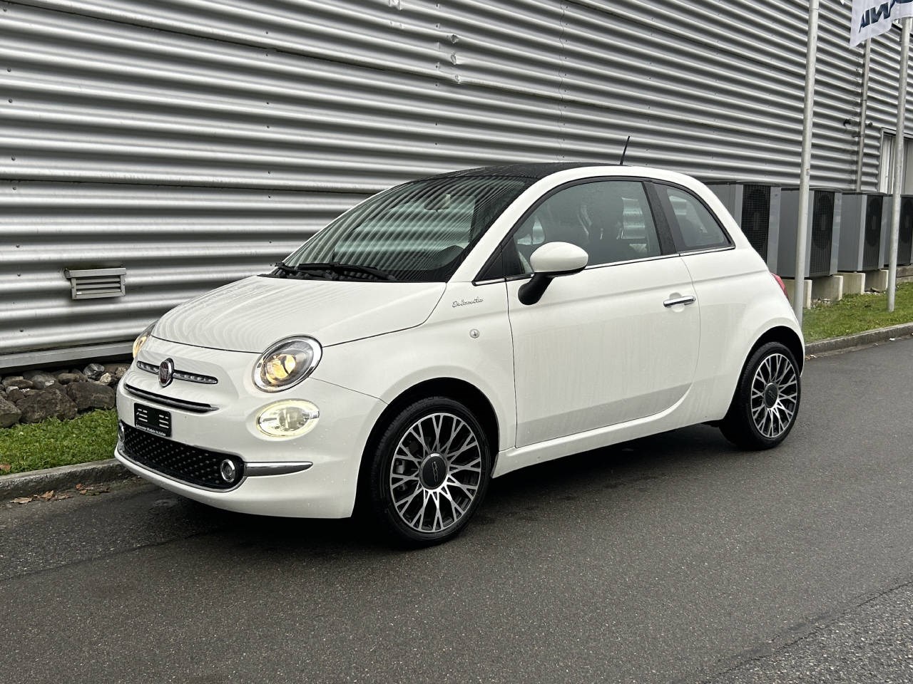 FIAT 500 C 1.0 Hybrid Dolcevita