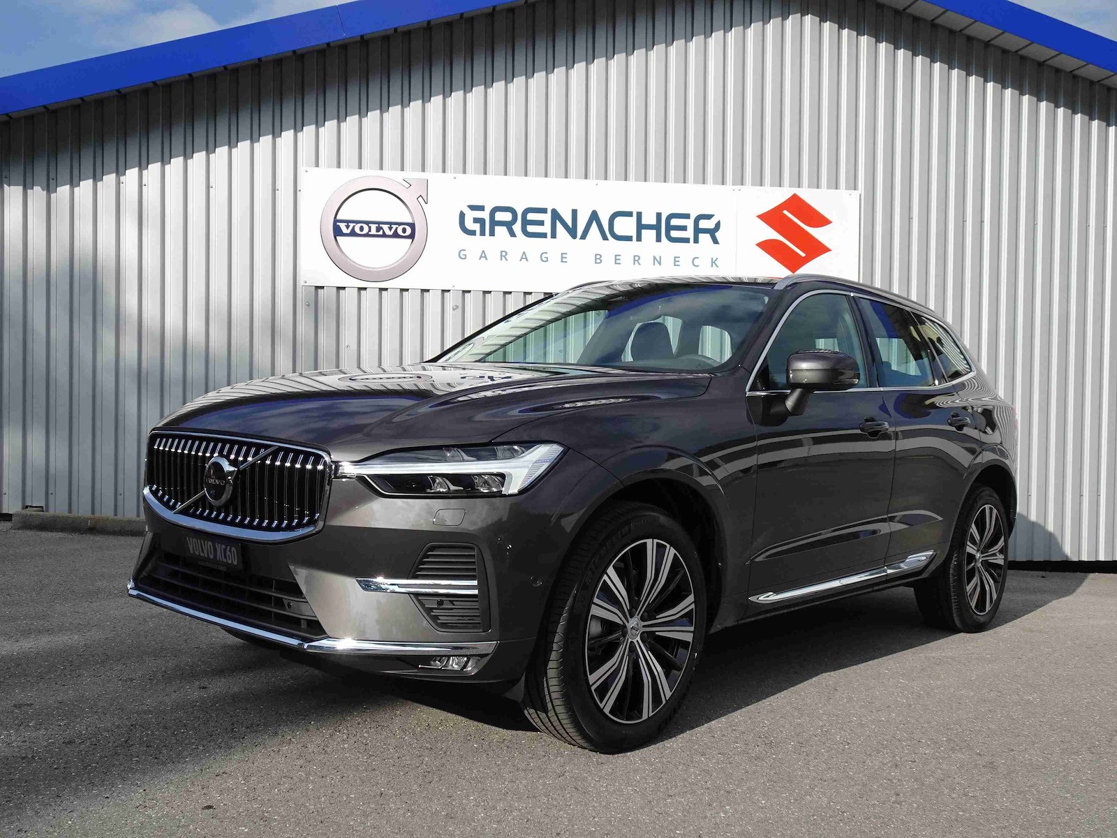 VOLVO XC60 2.0 B5 MH Inscription AWD