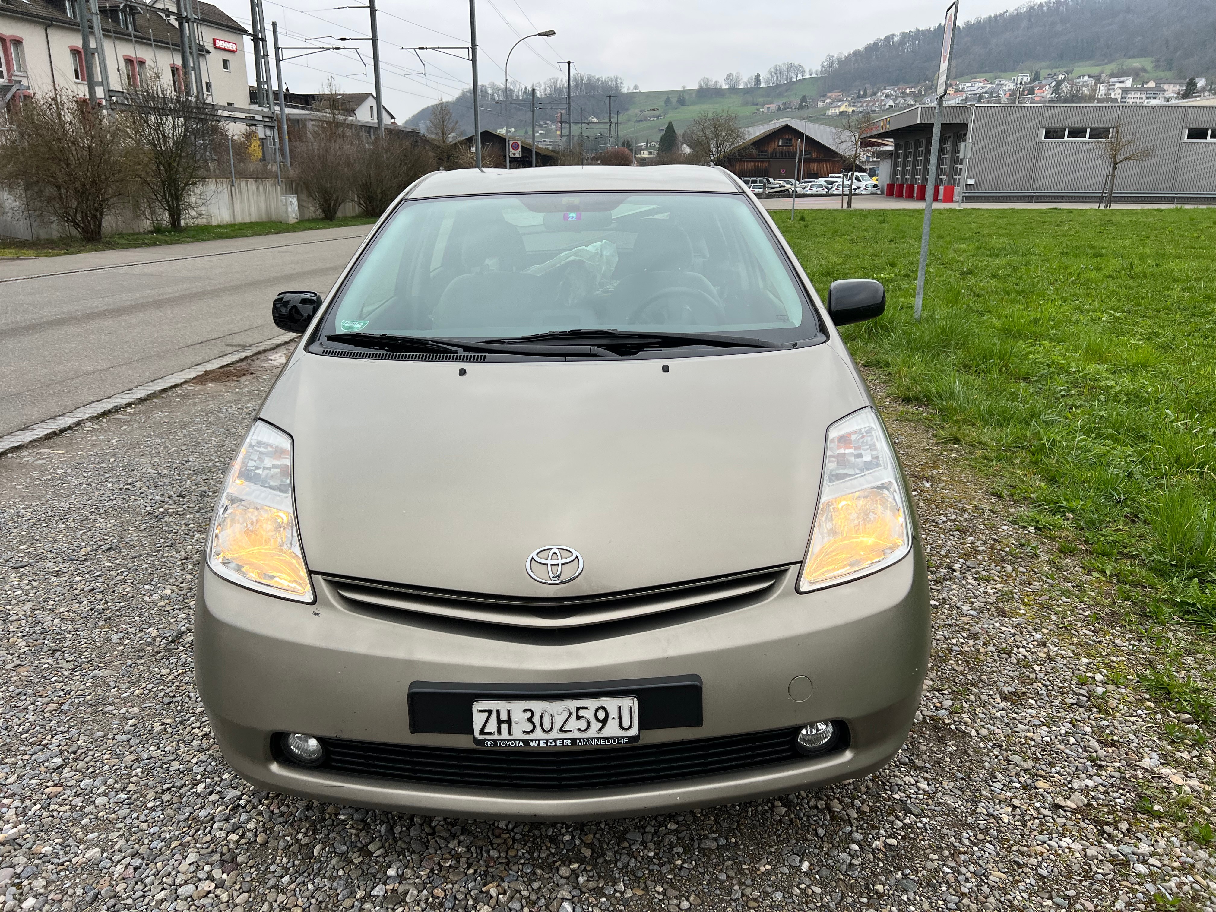 TOYOTA Prius 1.5 16V Hybrid