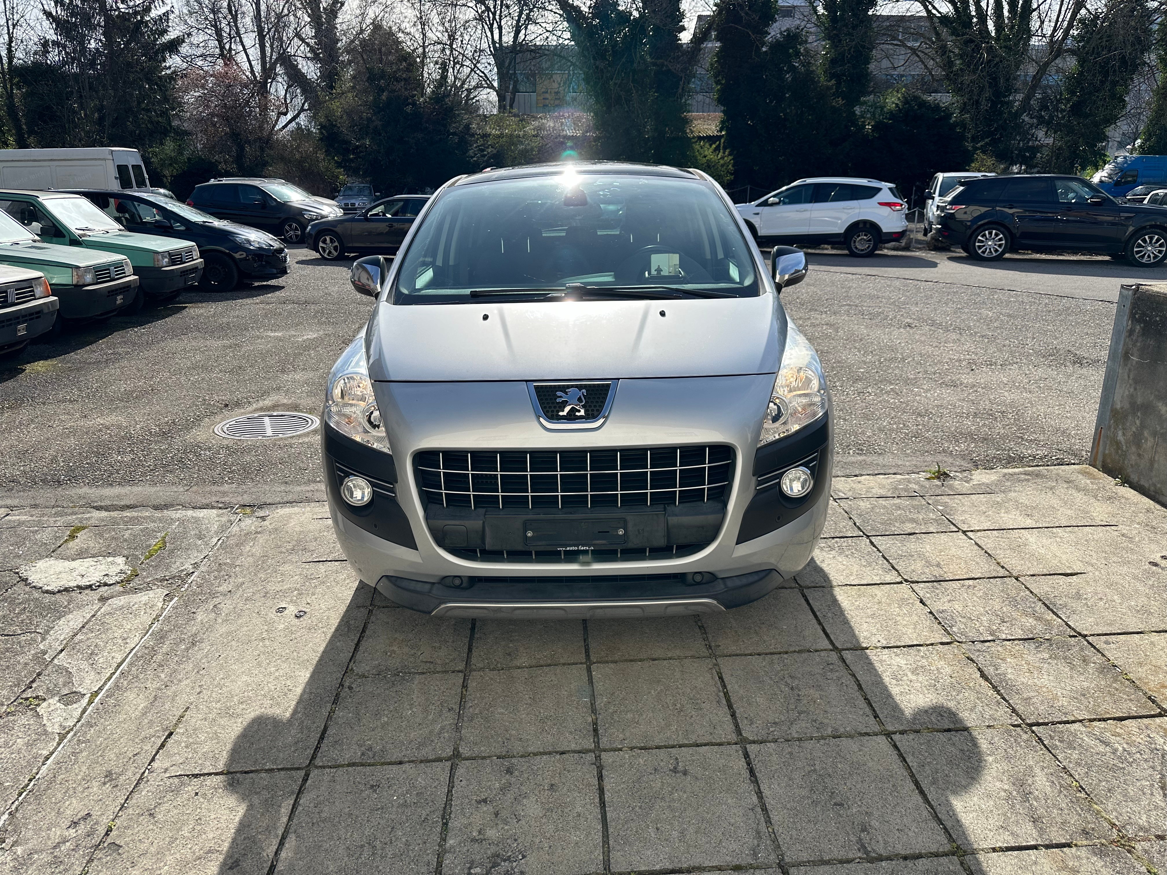 PEUGEOT 3008 1.6 16V T Online Tiptronic