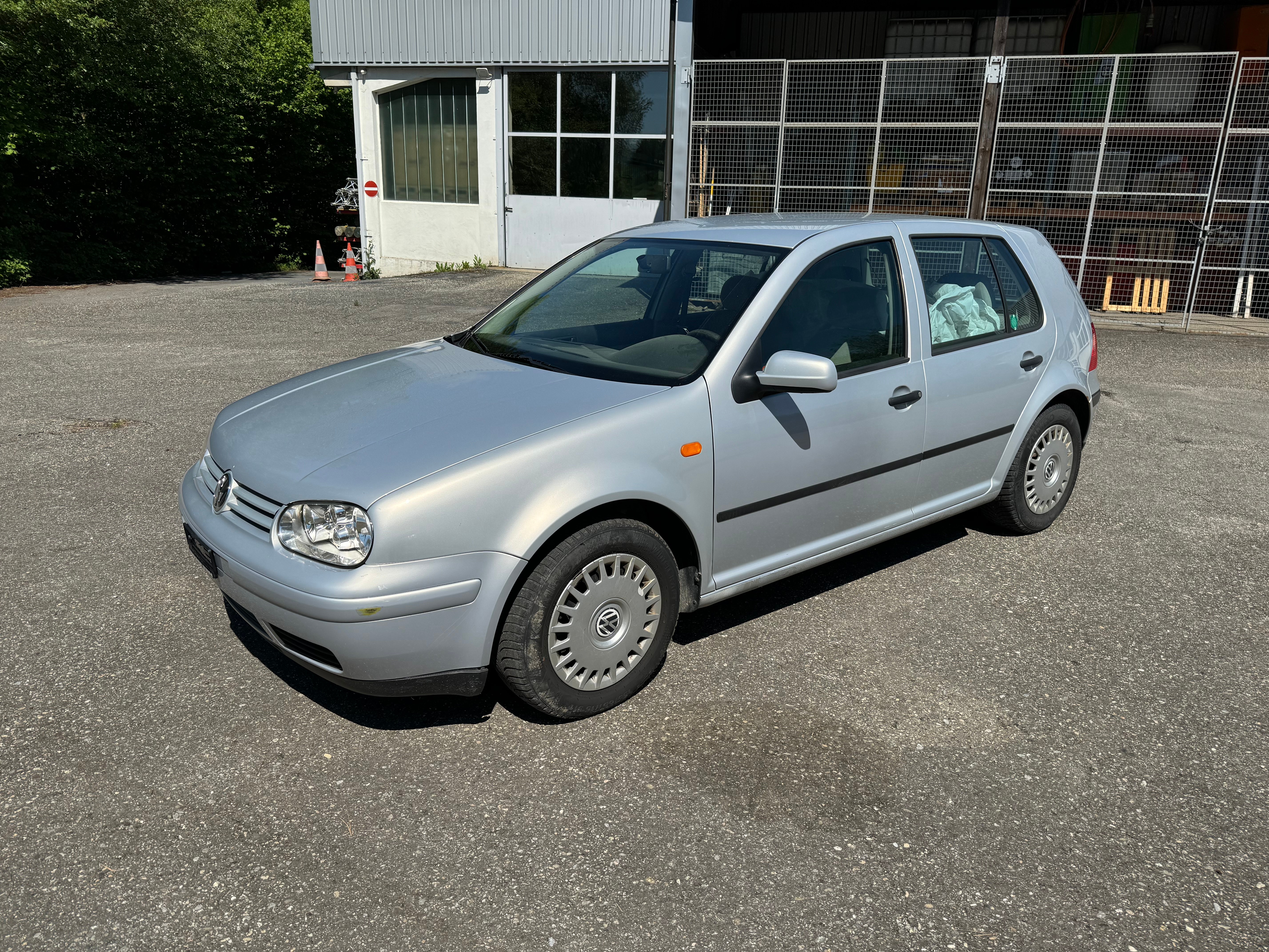 VW Golf 1.8 Trendline 4Motion