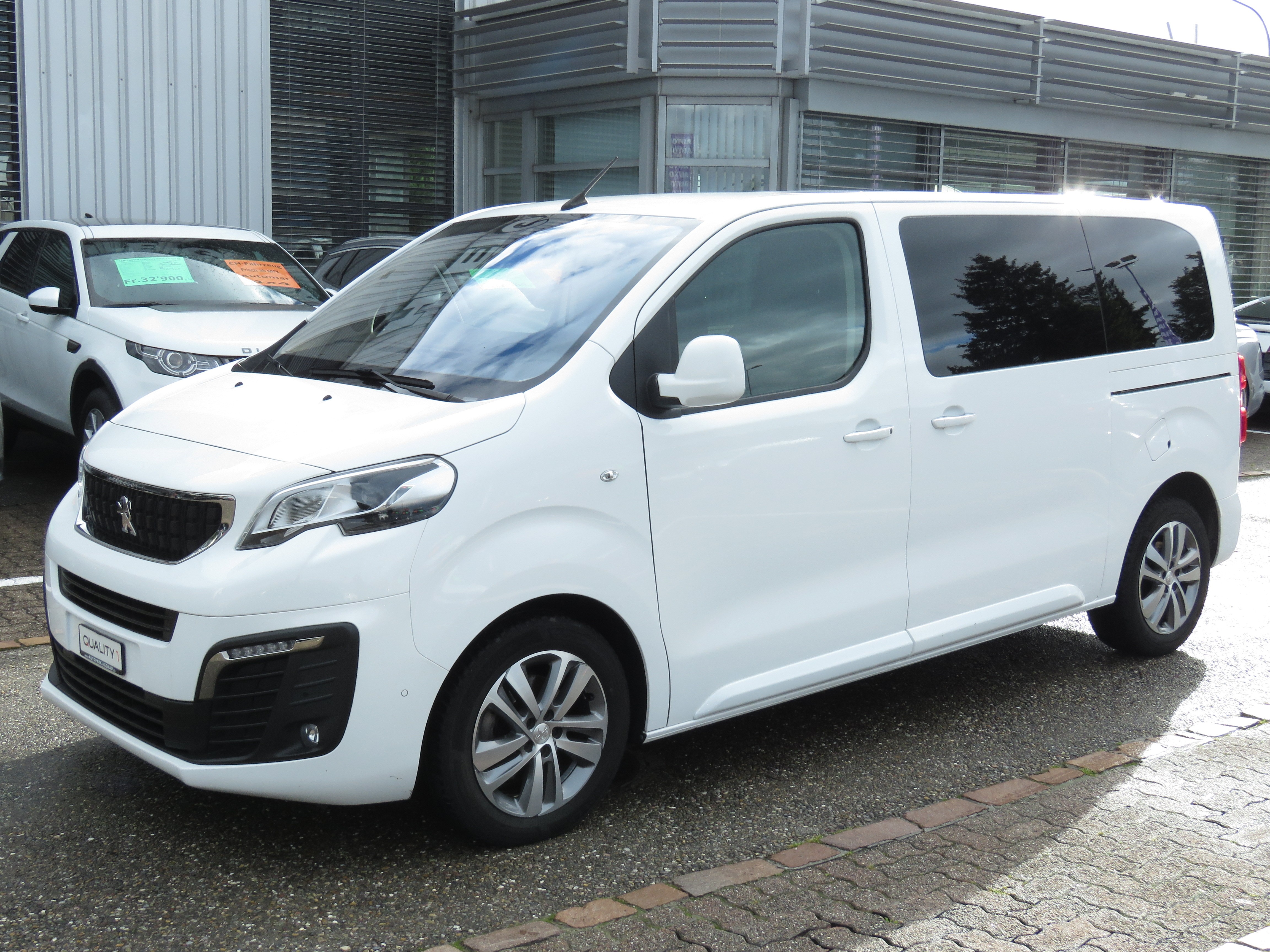 PEUGEOT Traveller 2.0 BlueHDi Allure Standard EAT (8-Plätzer)