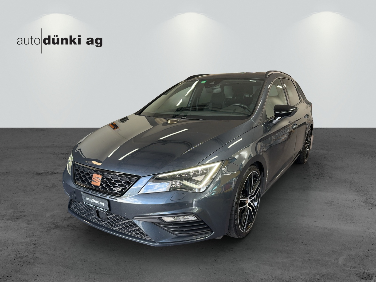 SEAT Leon ST 2.0 TSI Cupra 300 4 Drive DSG