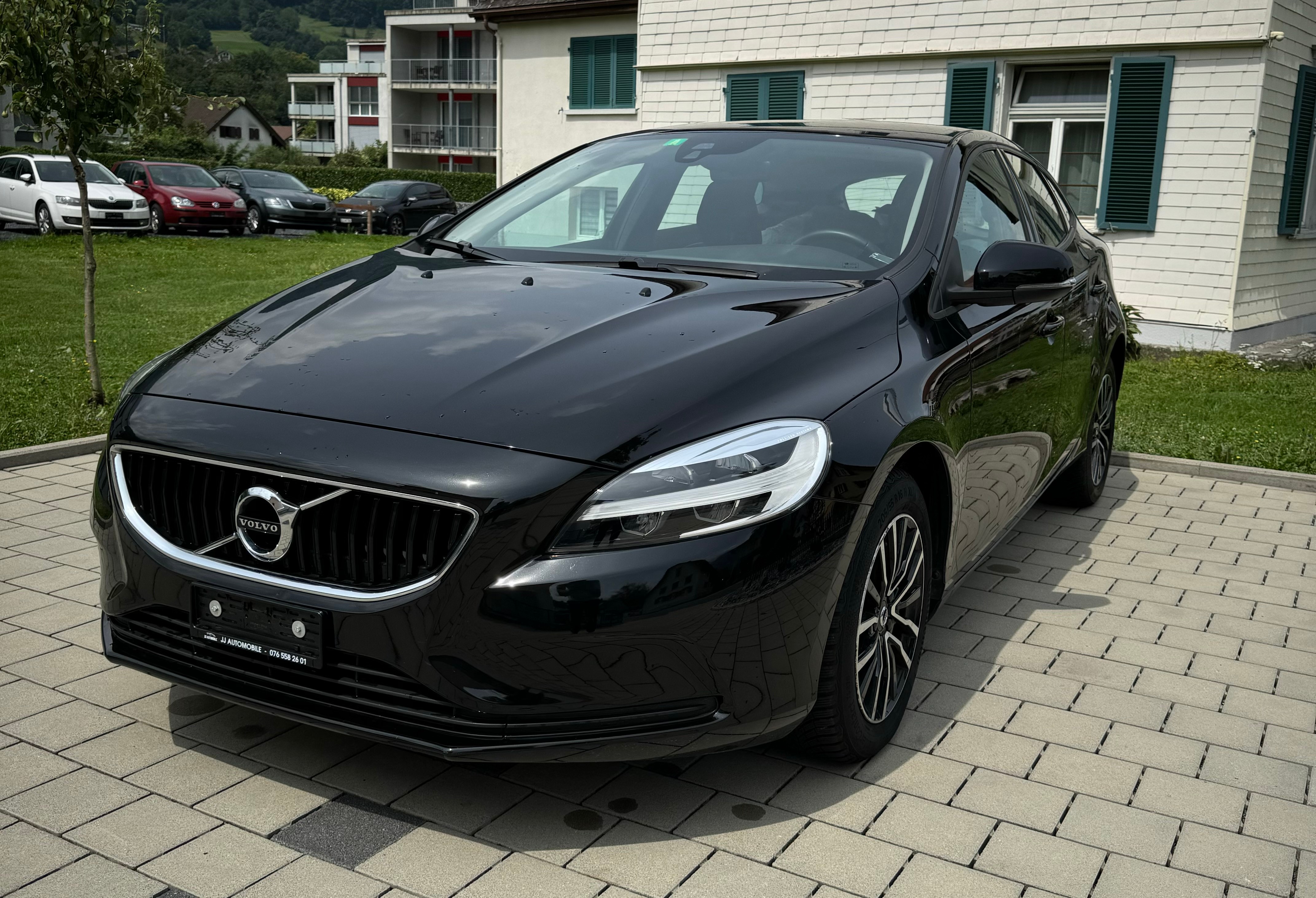 VOLVO V40 D2 Momentum