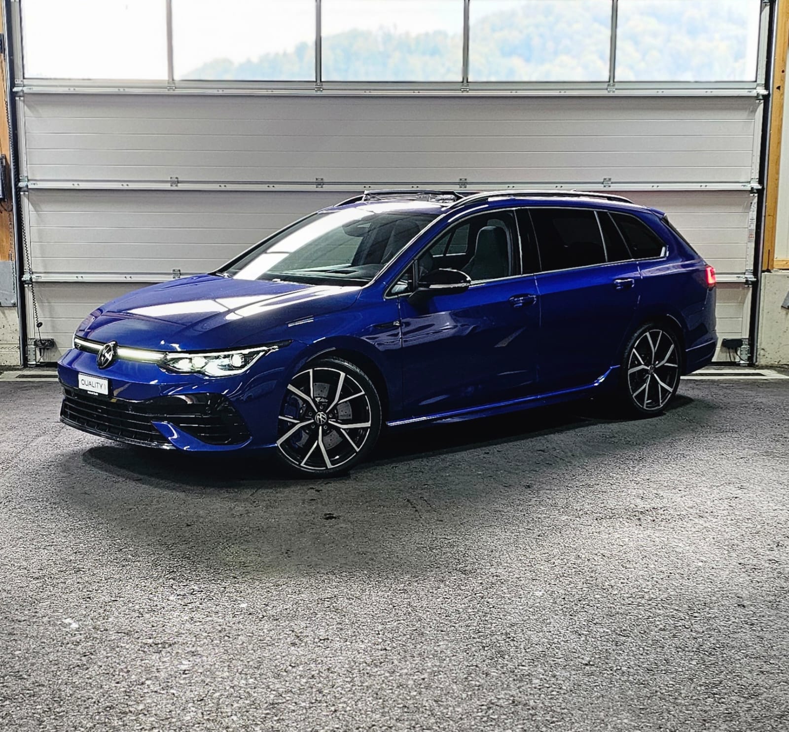 VW Golf Variant 2.0 TSI R DSG 4Motion (Inkl. 5-Sterne Garantie)