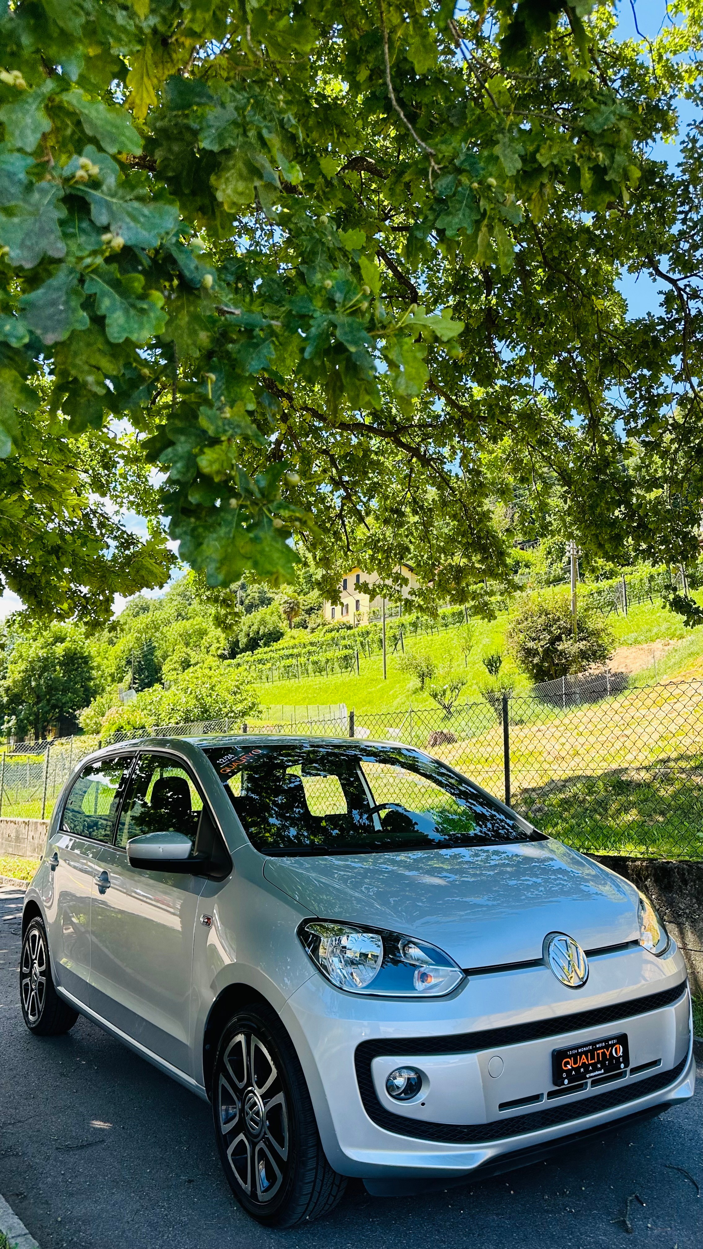 VW Up 1.0 BMT high up