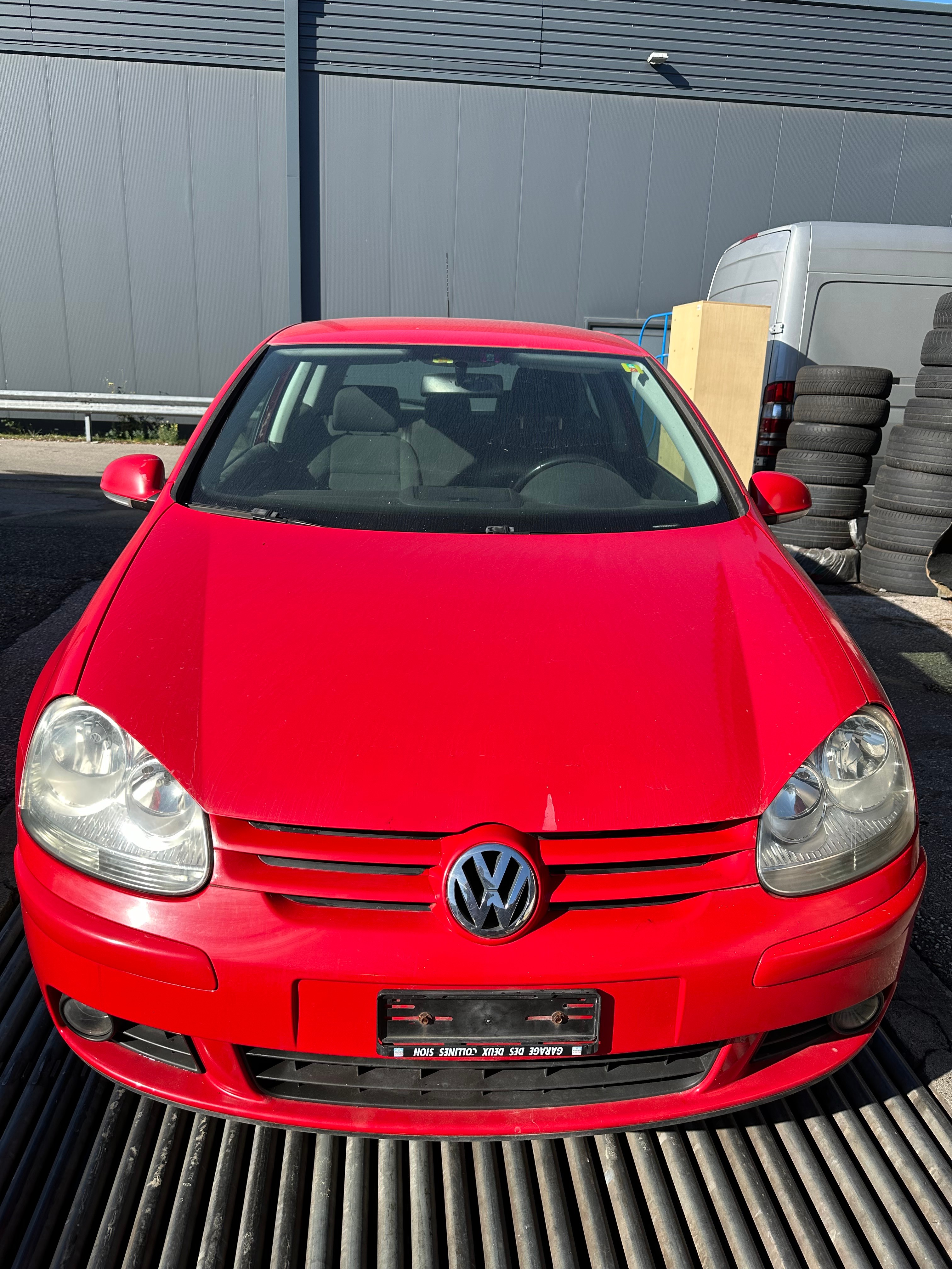 VW Golf 2.0 FSI Comfortline