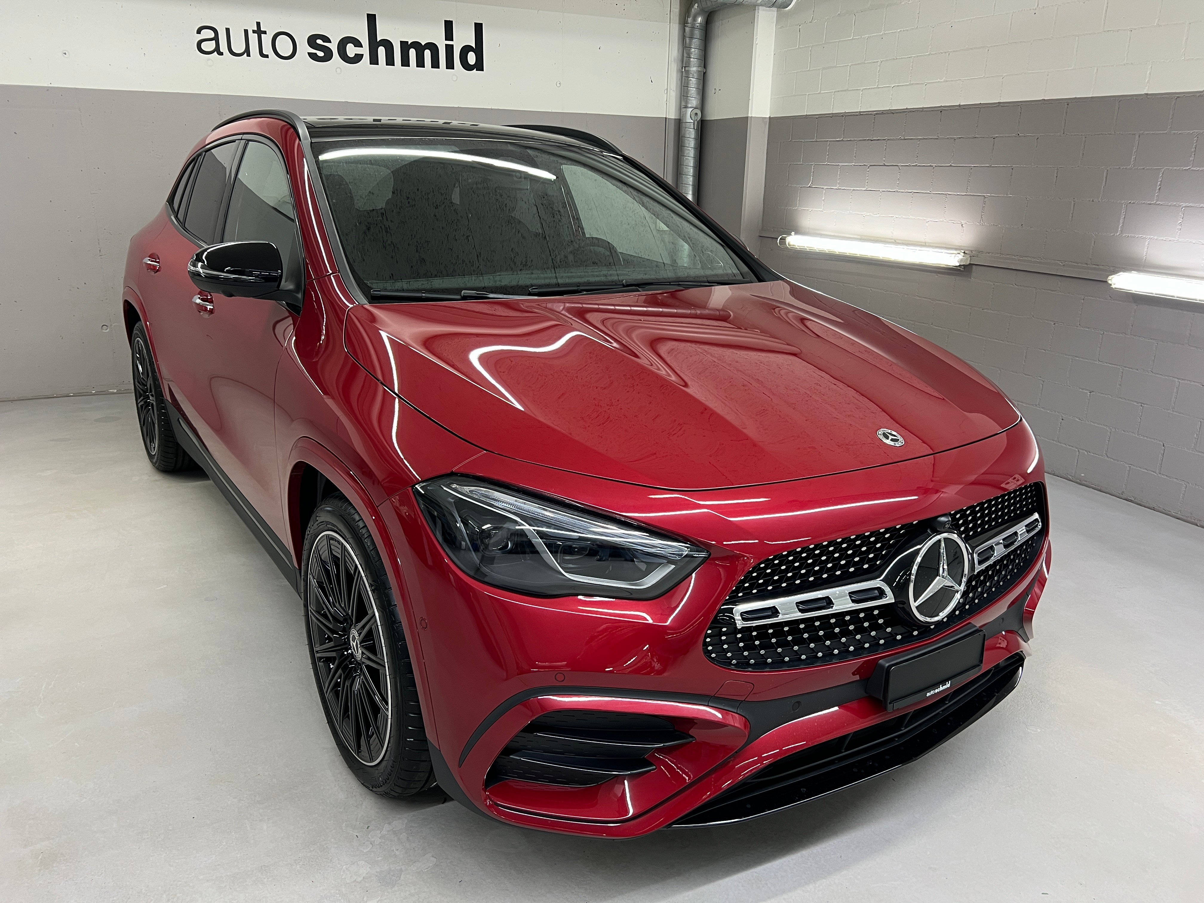 MERCEDES-BENZ GLA 250 4Matic