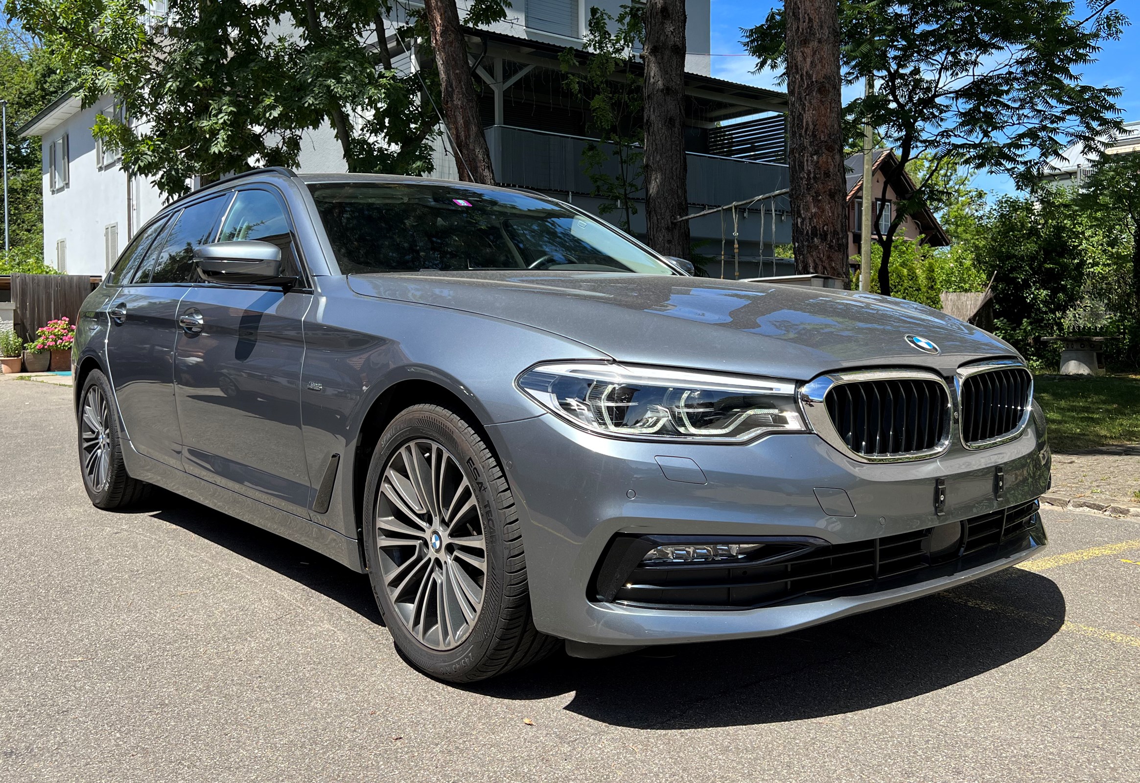 BMW 520d xDrive Touring Sport Line Steptronic