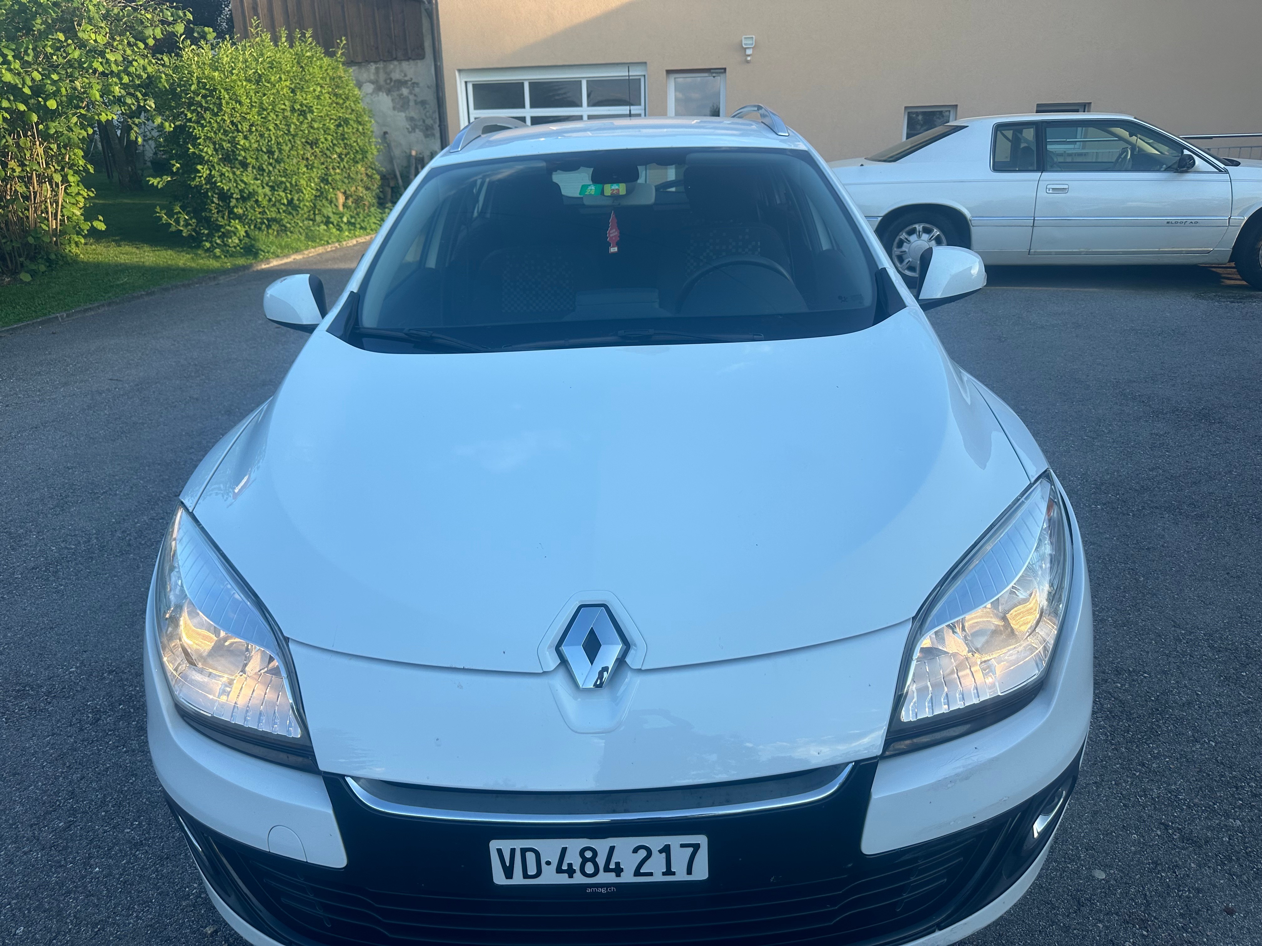 RENAULT Mégane Grandtour 1.5 dCi Dynamique EDC