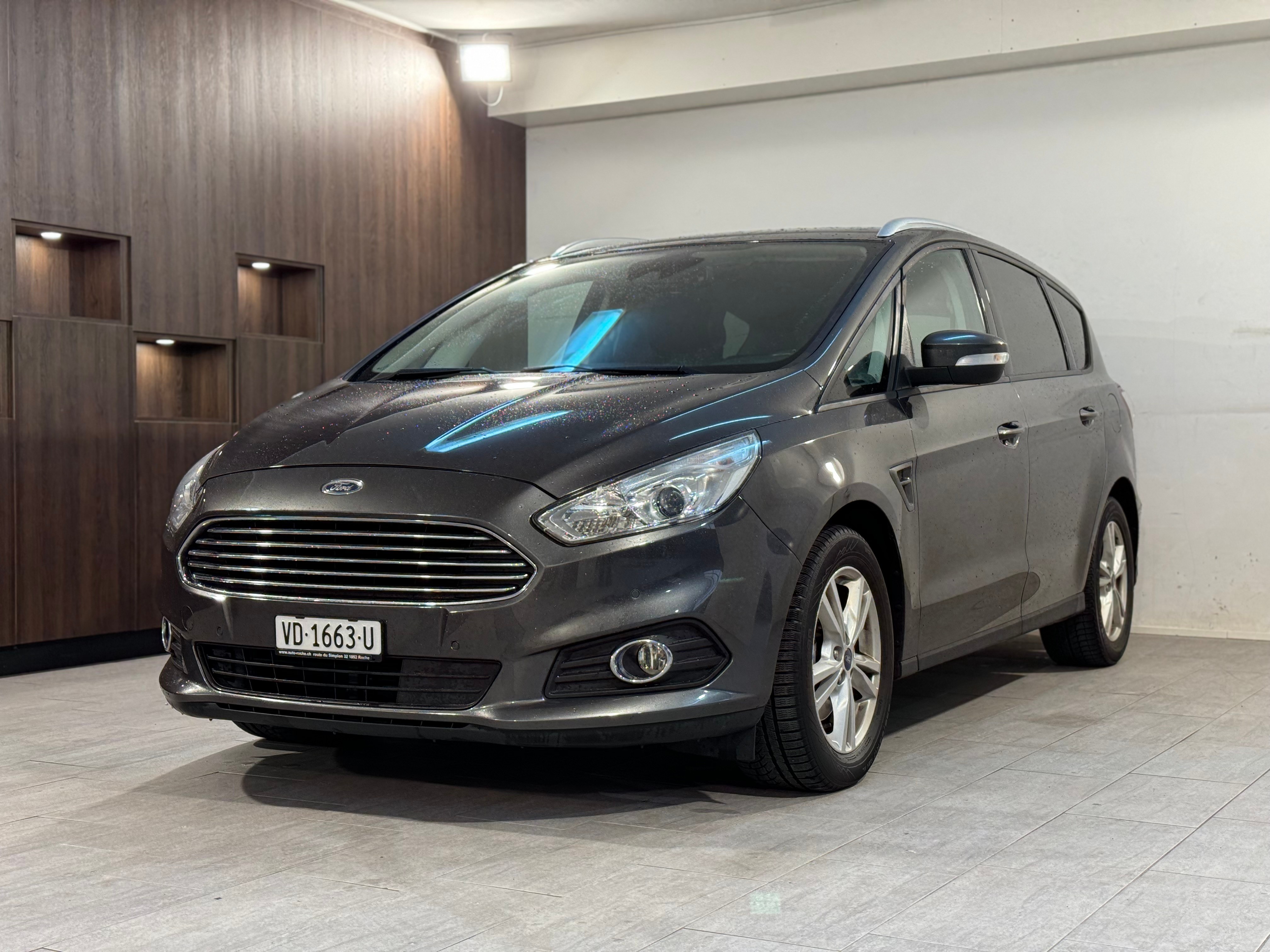 FORD S-Max 2.0 TDCi Titanium AWD