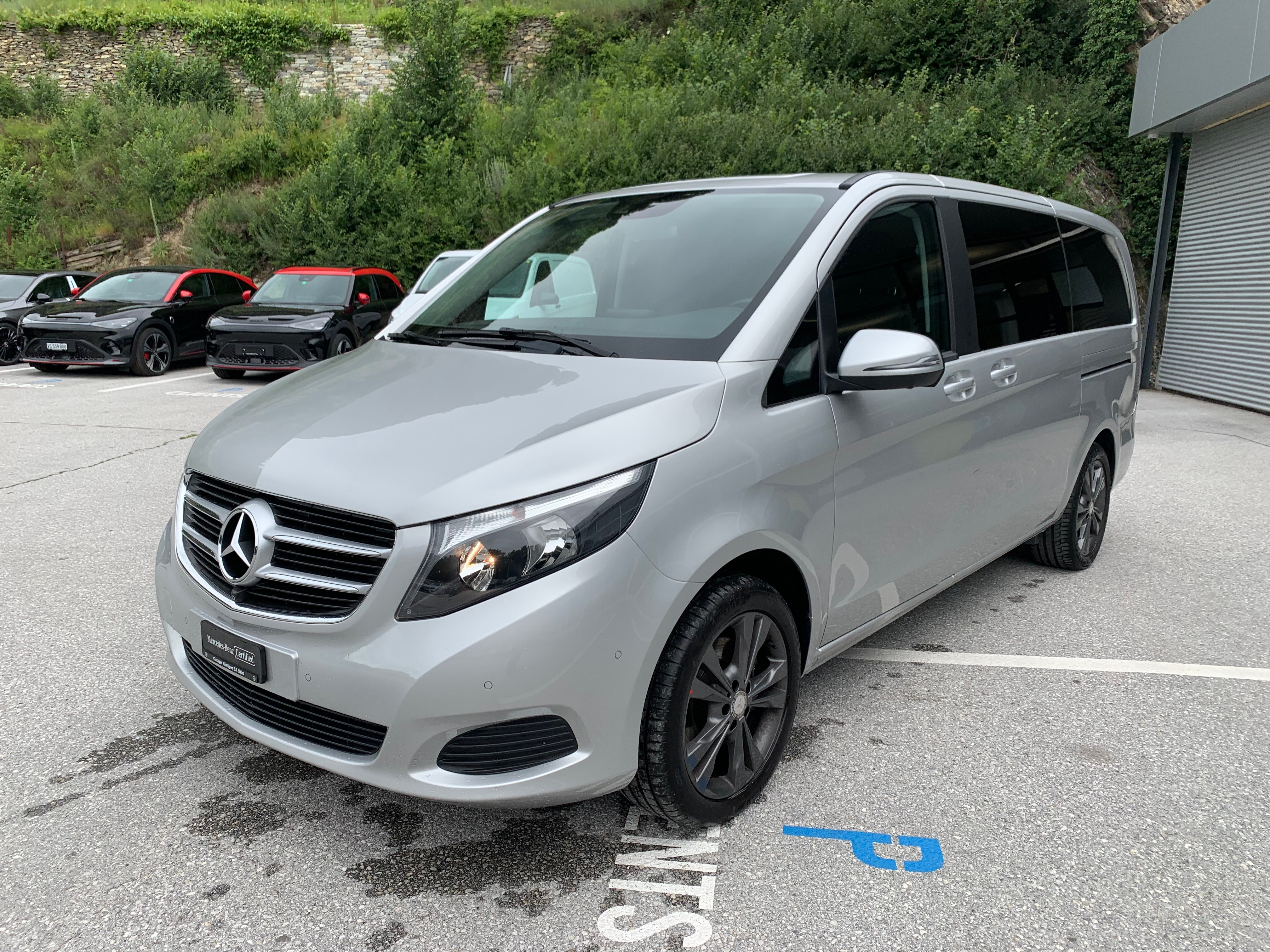 MERCEDES-BENZ V 220 d lang 4Matic 7G-Tronic