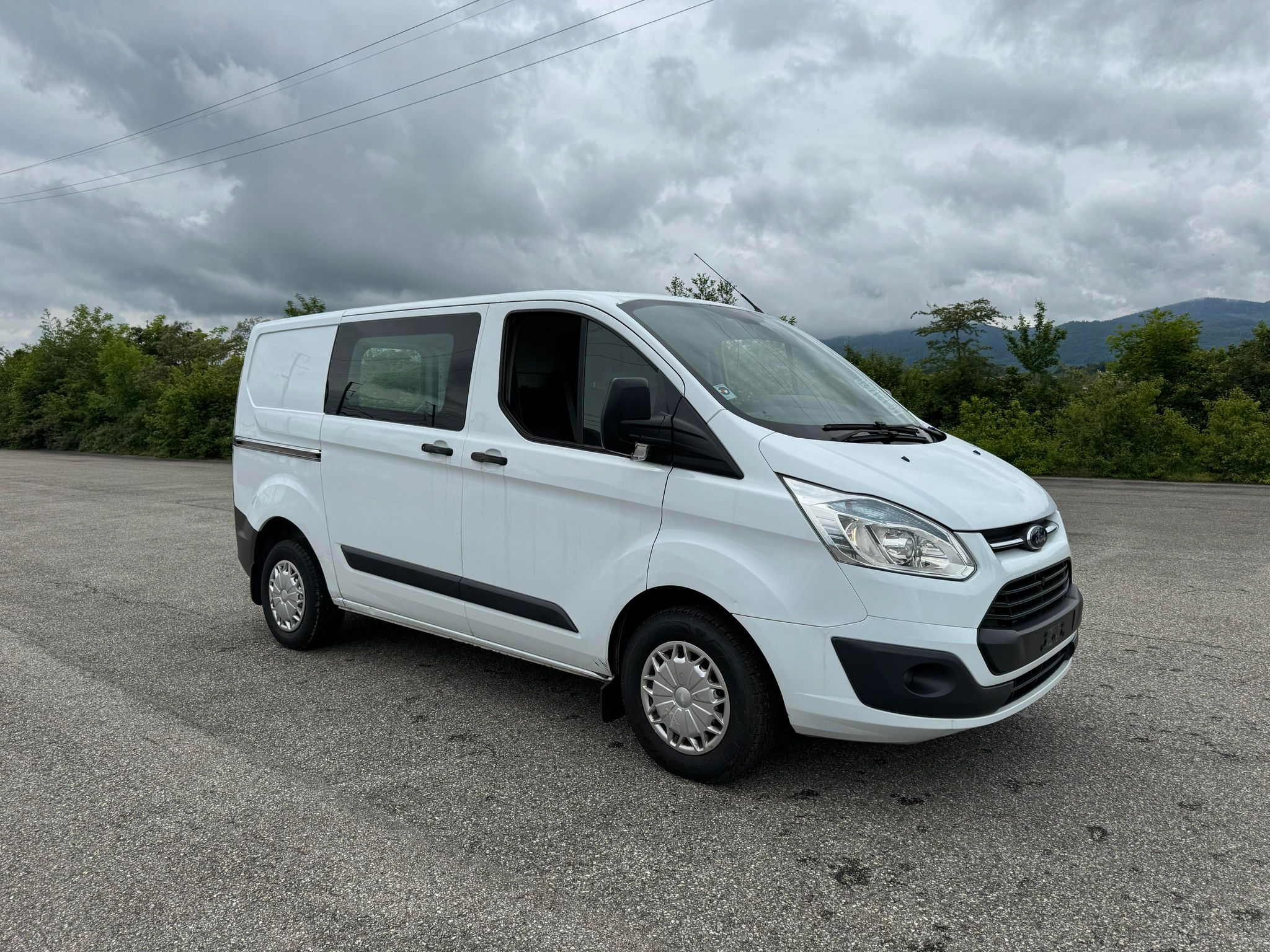 FORD Transit Custom 330 L2H1 Trend