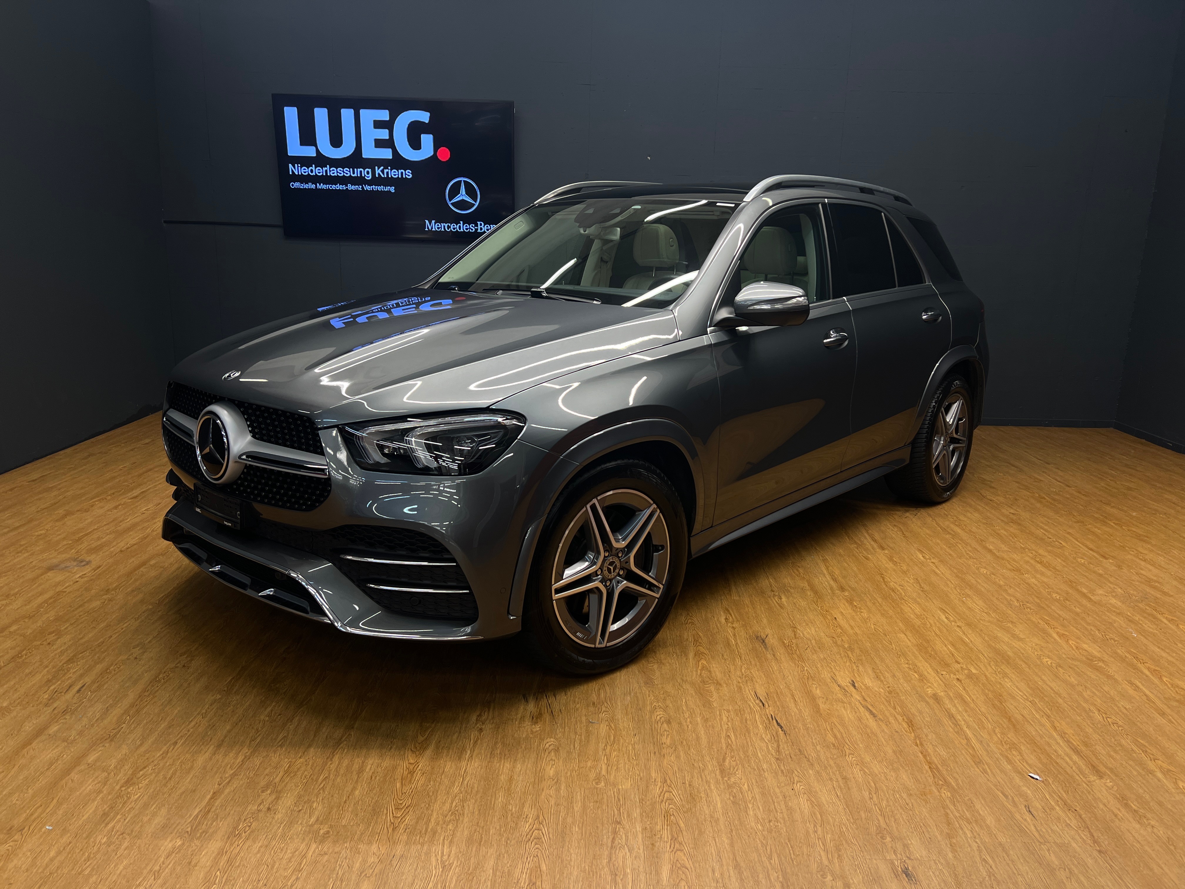 MERCEDES-BENZ GLE 400 d 4M - AMG - Vollausstattung