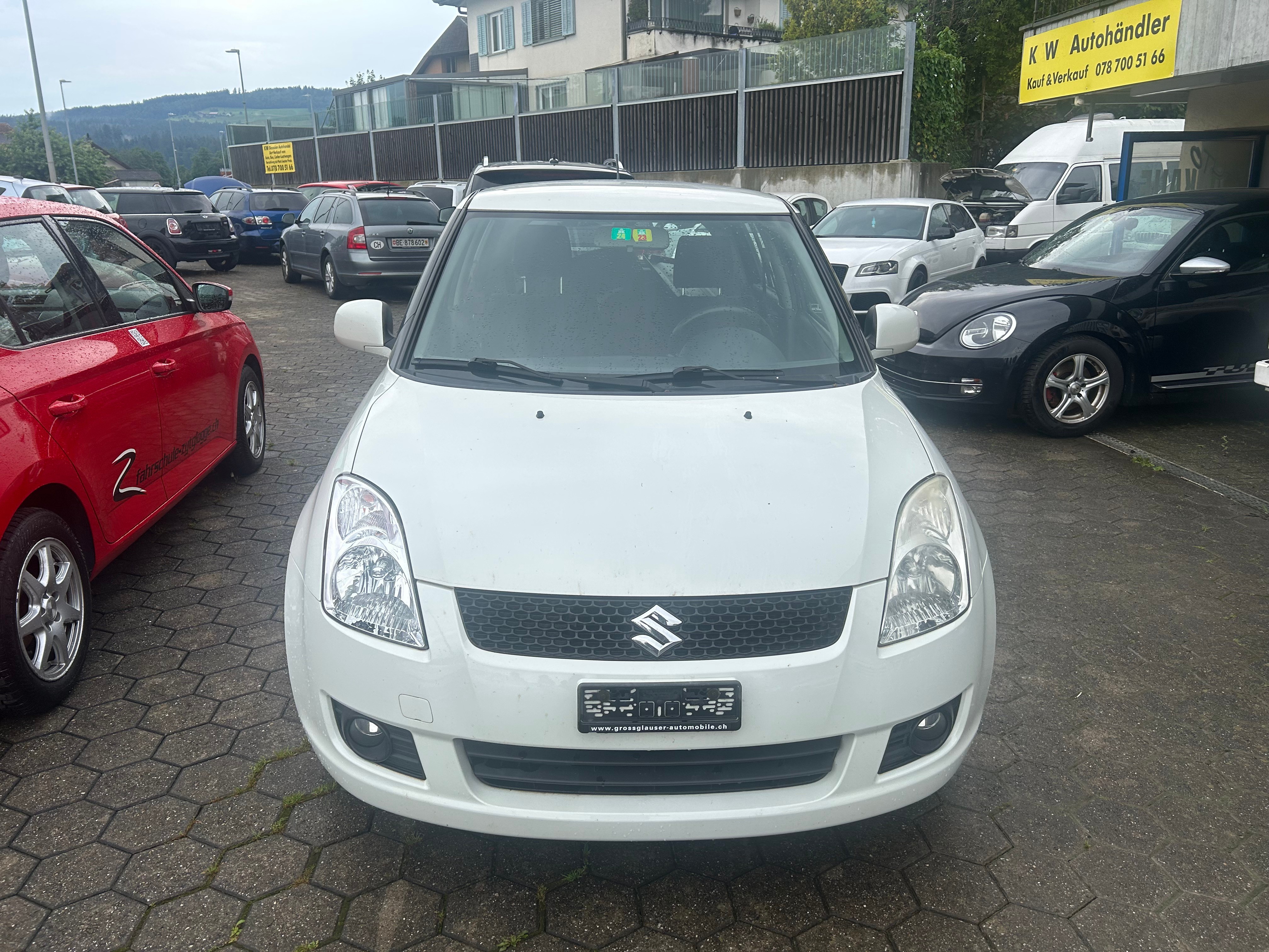 SUZUKI Swift 1.3i 16V GL Top Piz Sulai LE 4x4