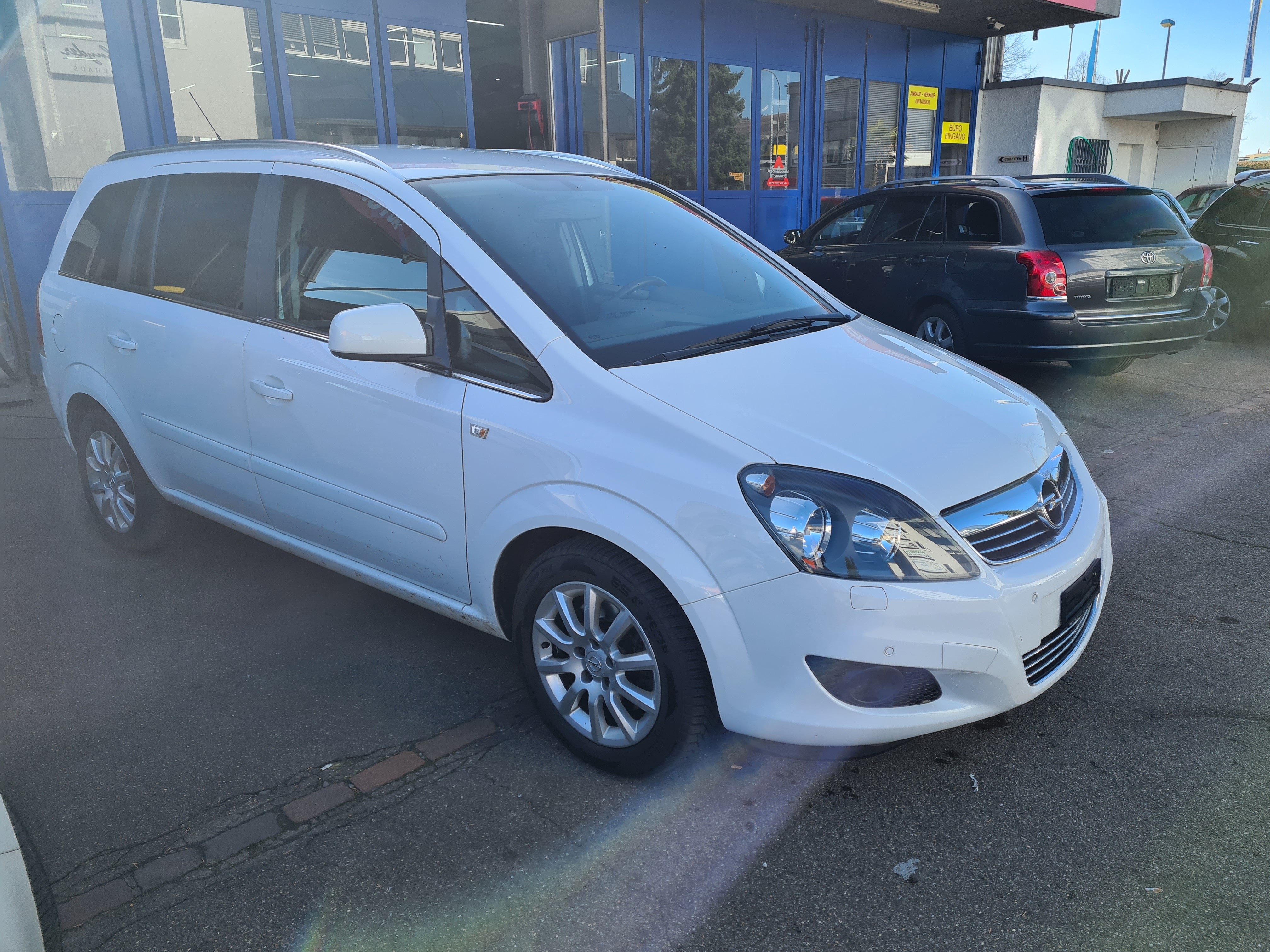 OPEL Zafira 1.6i 16V Turbo CNG Cosmo