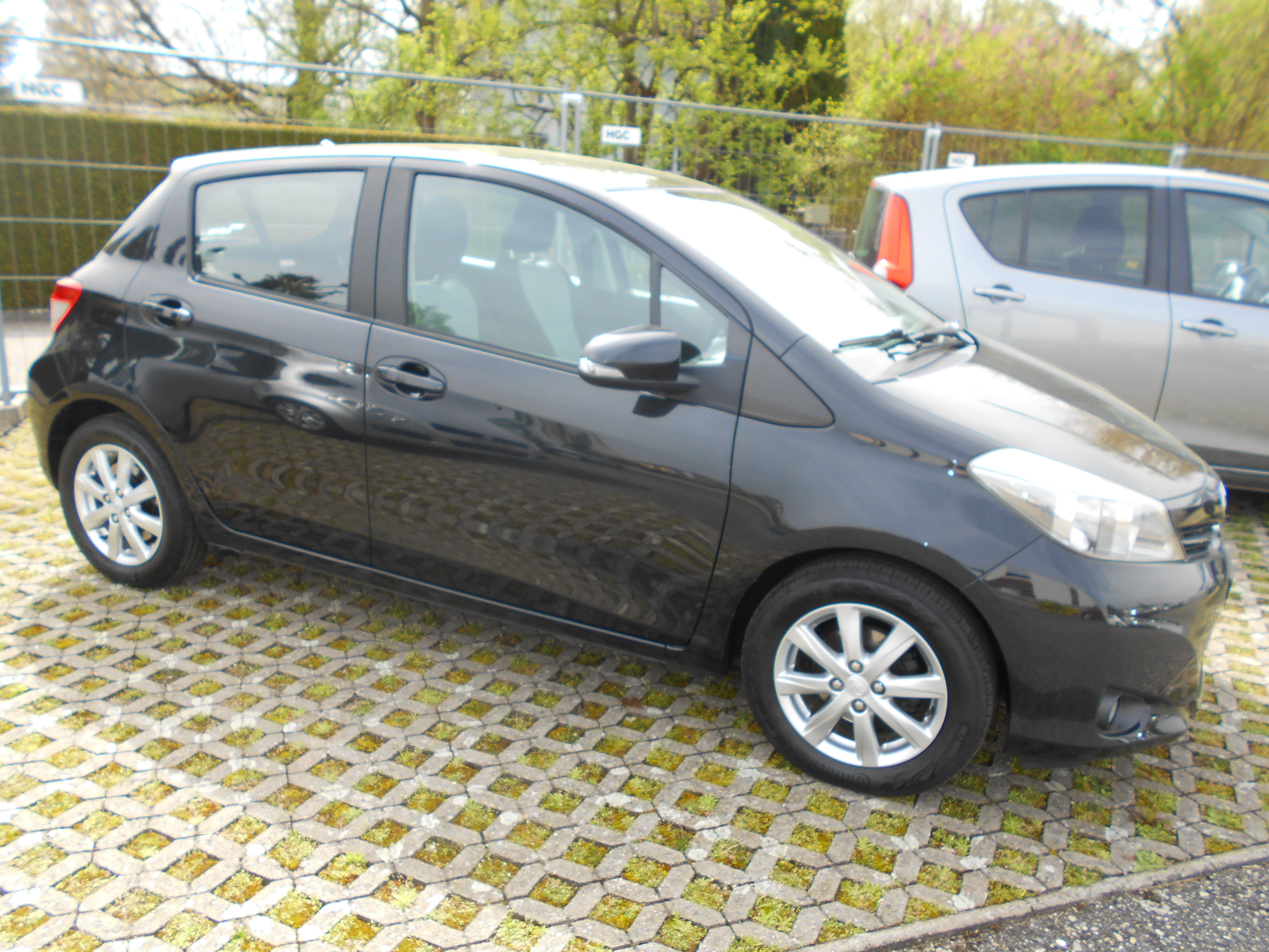 TOYOTA Yaris 1.33 Luna