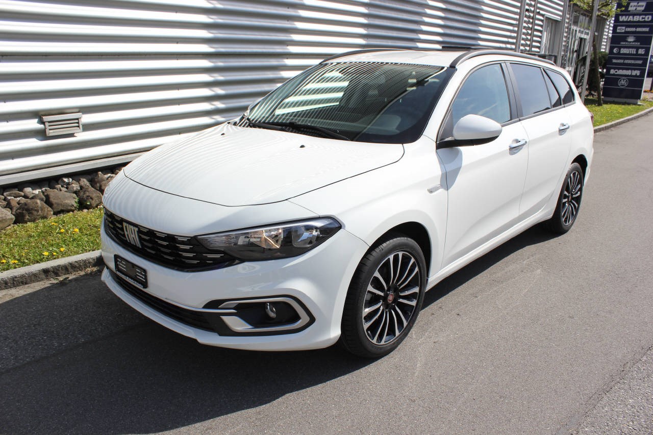 FIAT Tipo SW 1.5 Hybrid