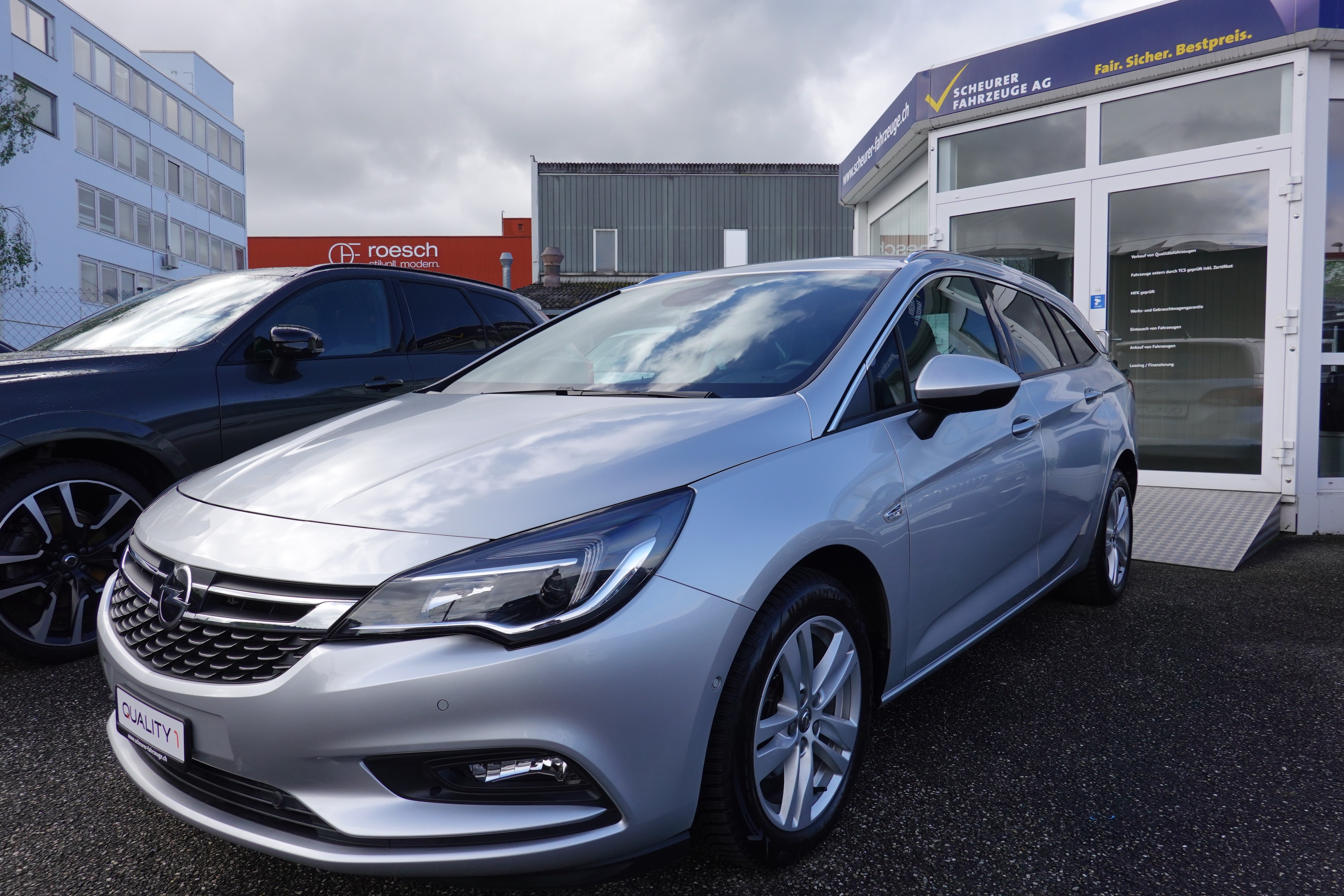 OPEL ASTRA SPORTS TOURER 1.4i TURBO - 