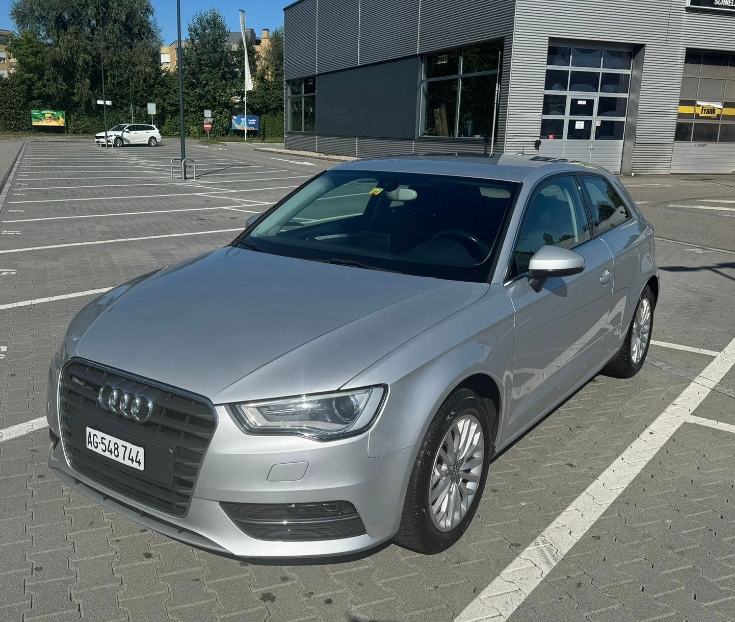 AUDI A3 1.8 TFSI Ambition S-tronic